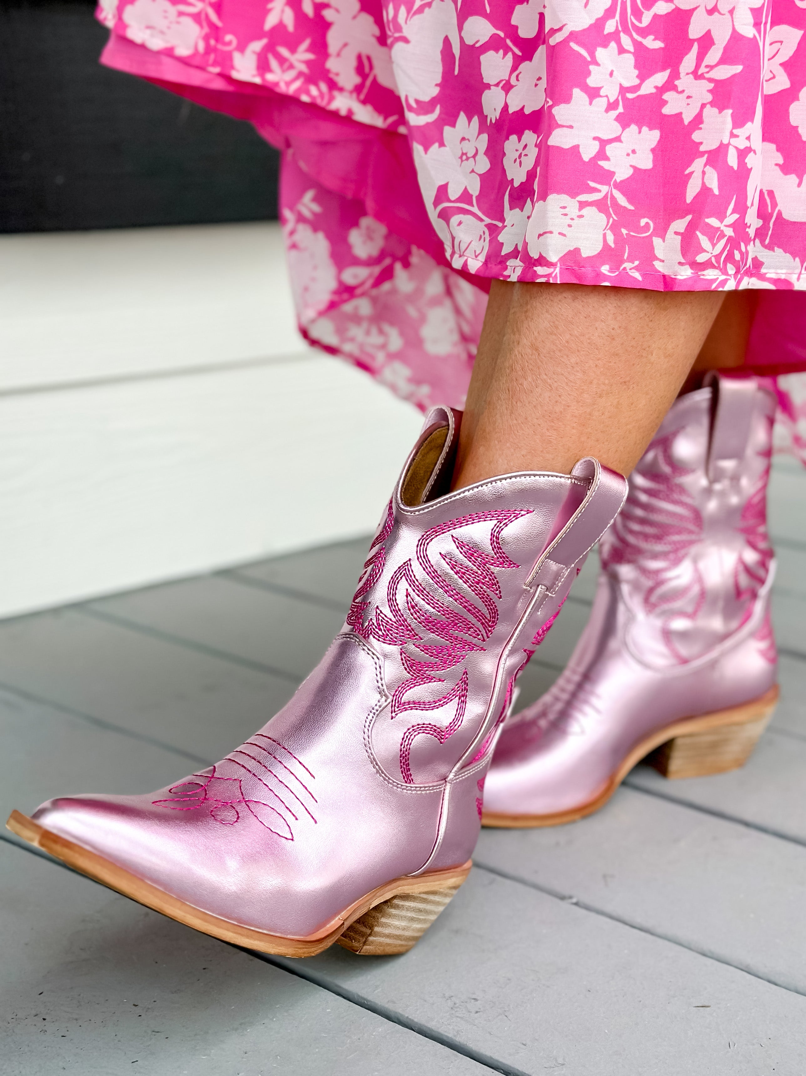 Zen Boot in Pink