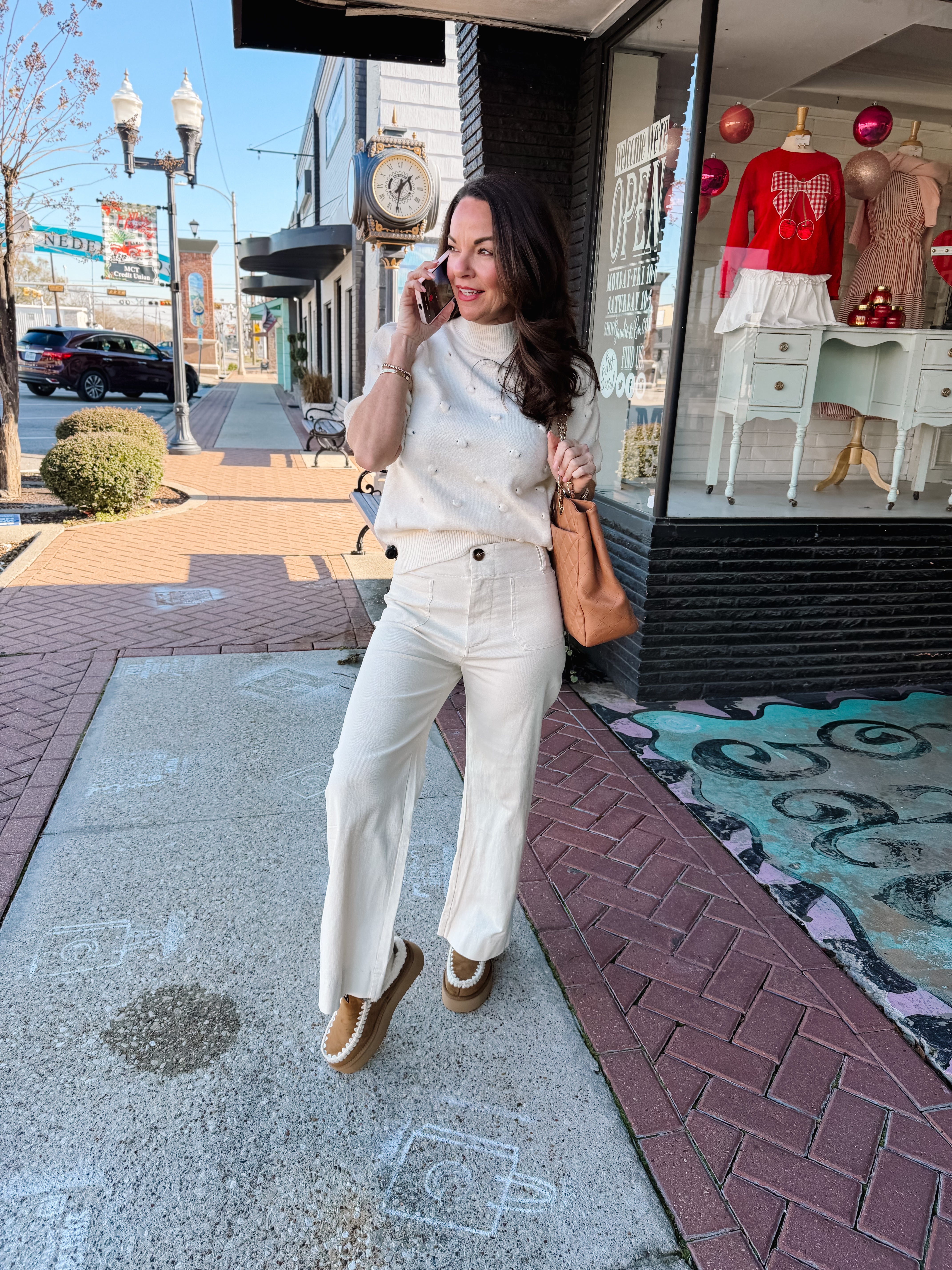 Egg Shell Front Pocket Jeans