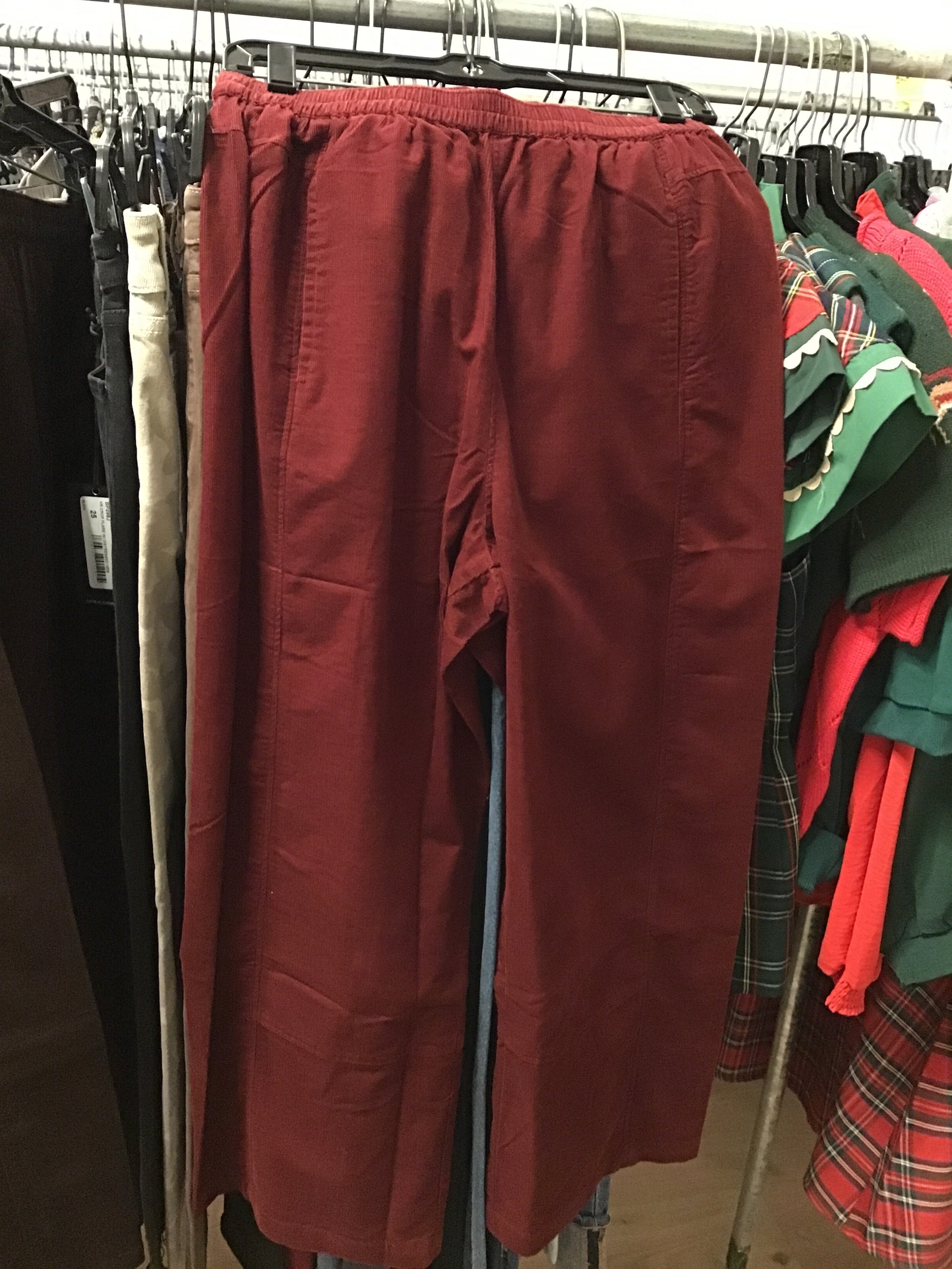 Ivy Jane | Pull On Barrel Pants in Wine