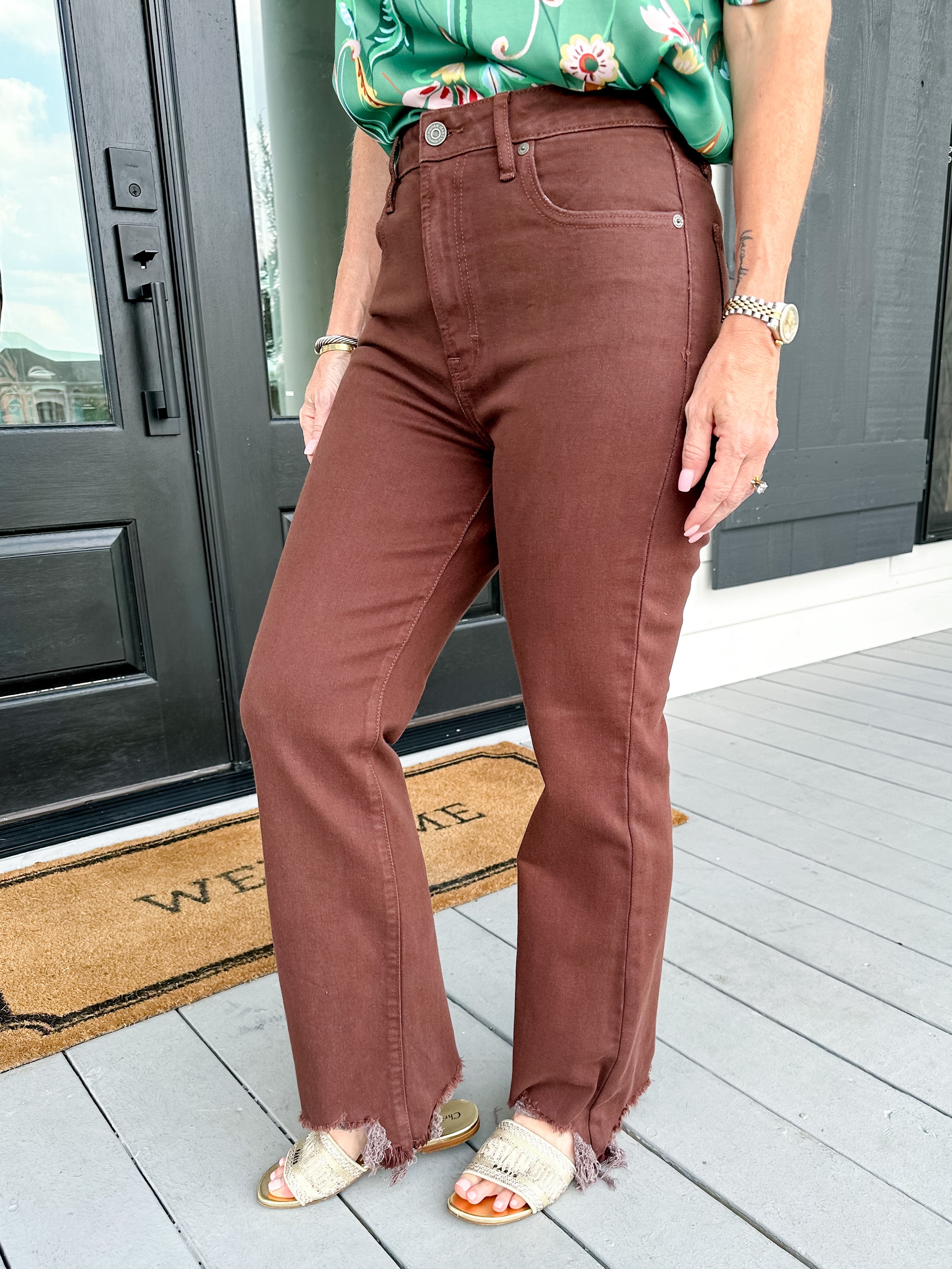 Happi Crop Flare Jeans in Chocolate