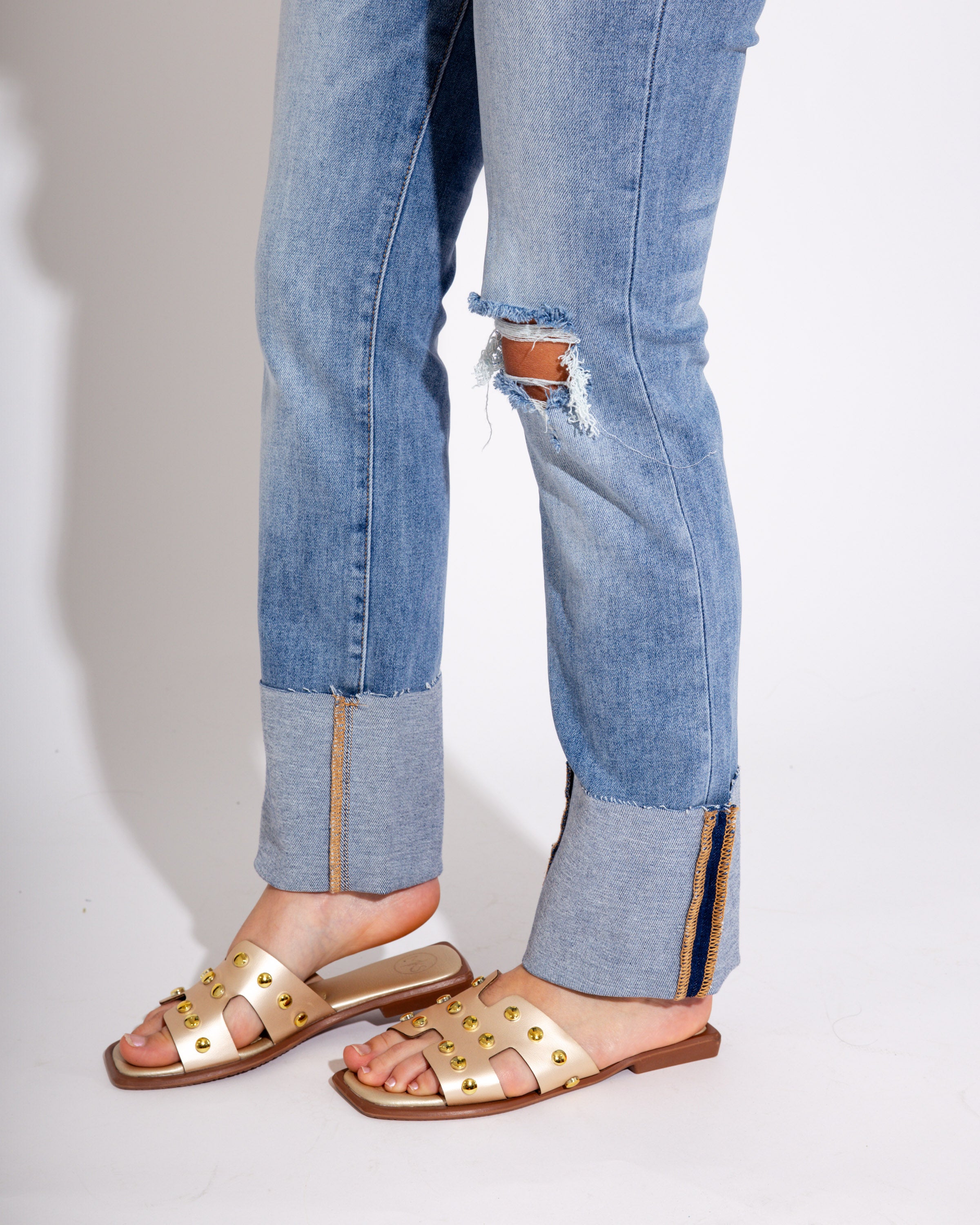 High Rise Ankle Straight Wide Cuffed Jeans in Medium