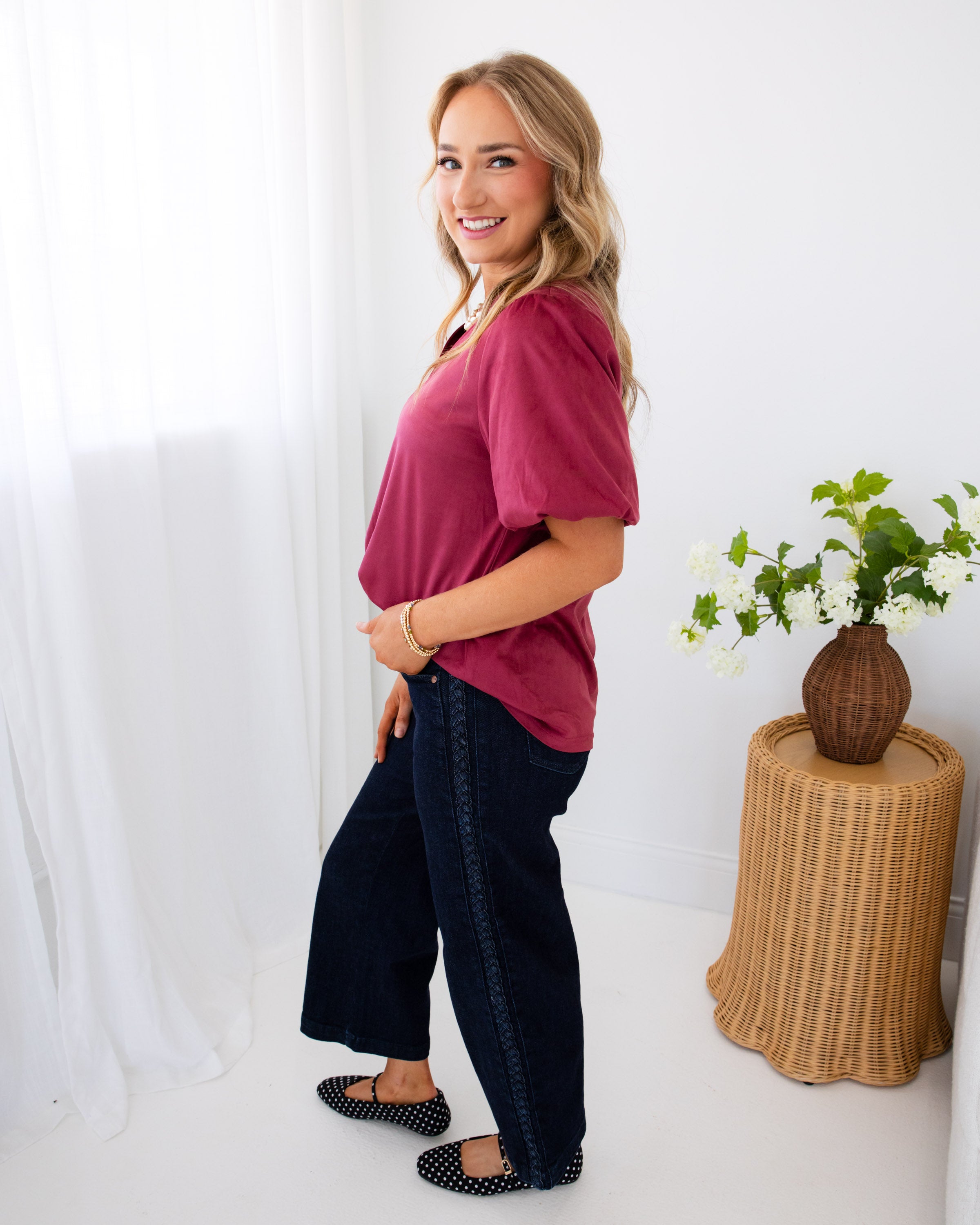 Ivy Jane | Faux Suede Poof Sleeve Top in Wine