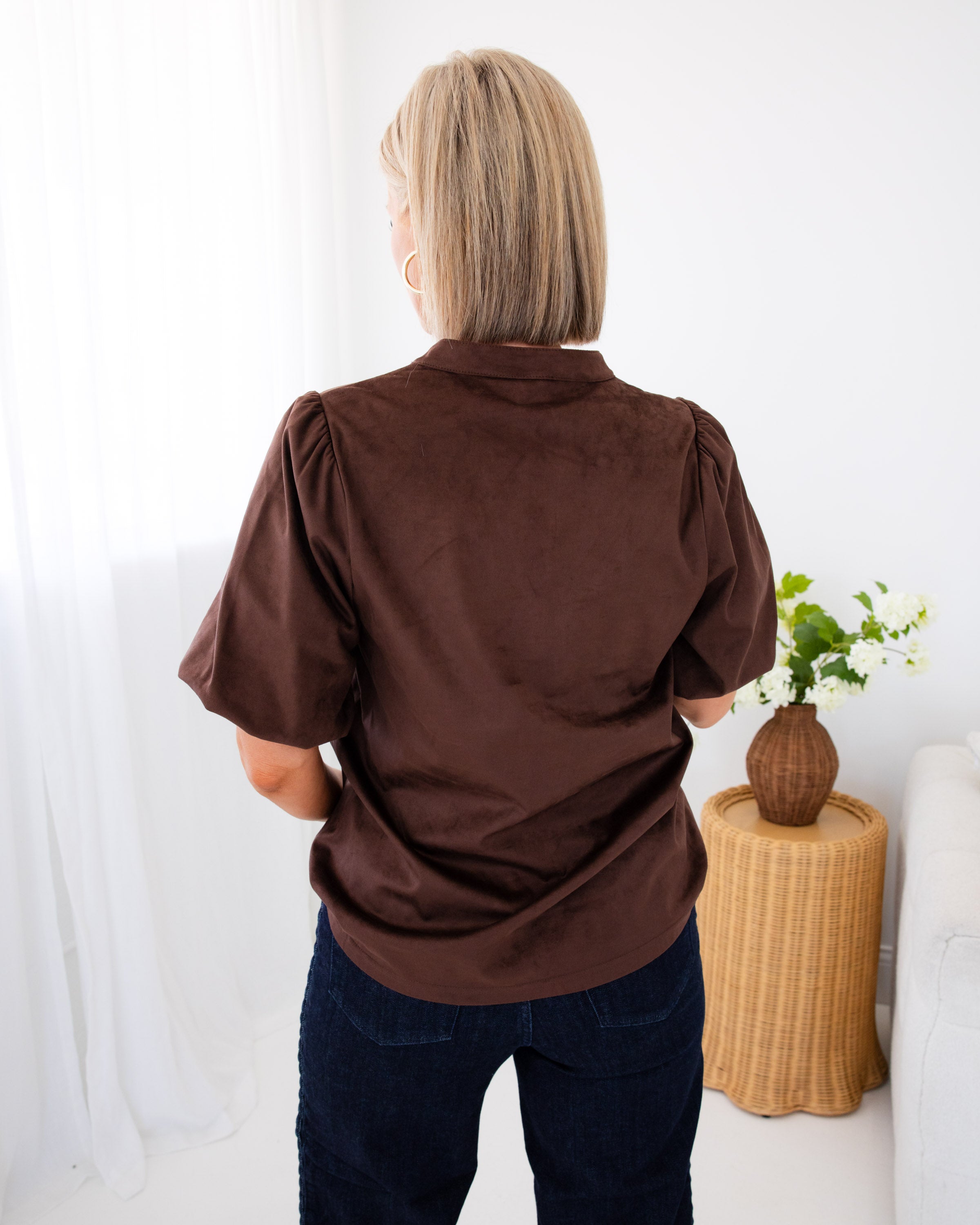 Ivy Jane | Faux Suede Poof Sleeve Top in Brown