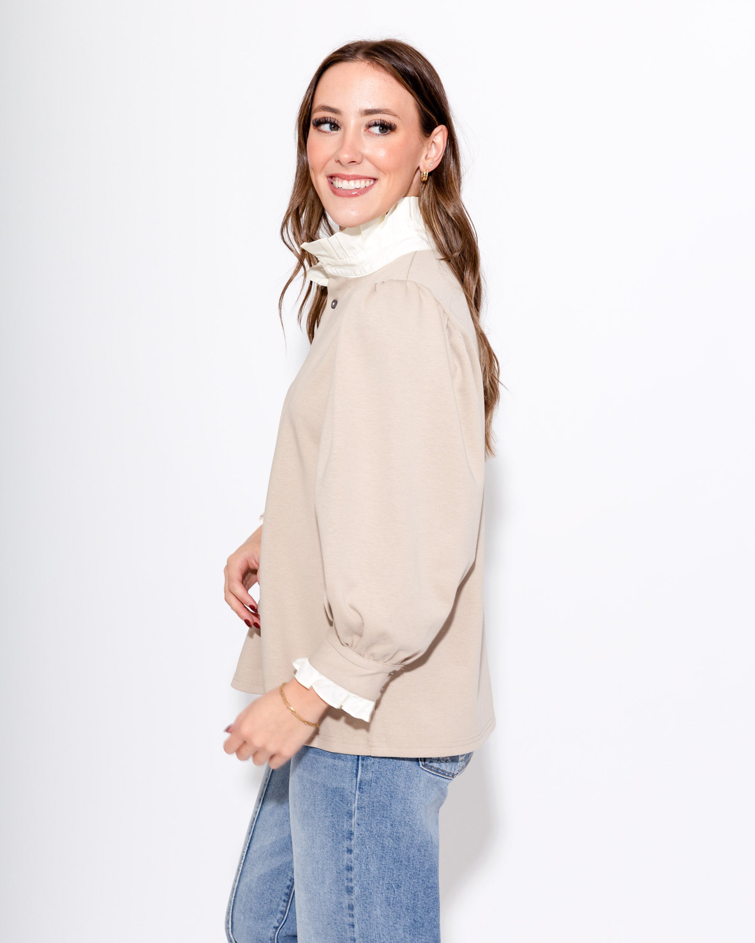 Pleated Trim Puff Sleeve Top