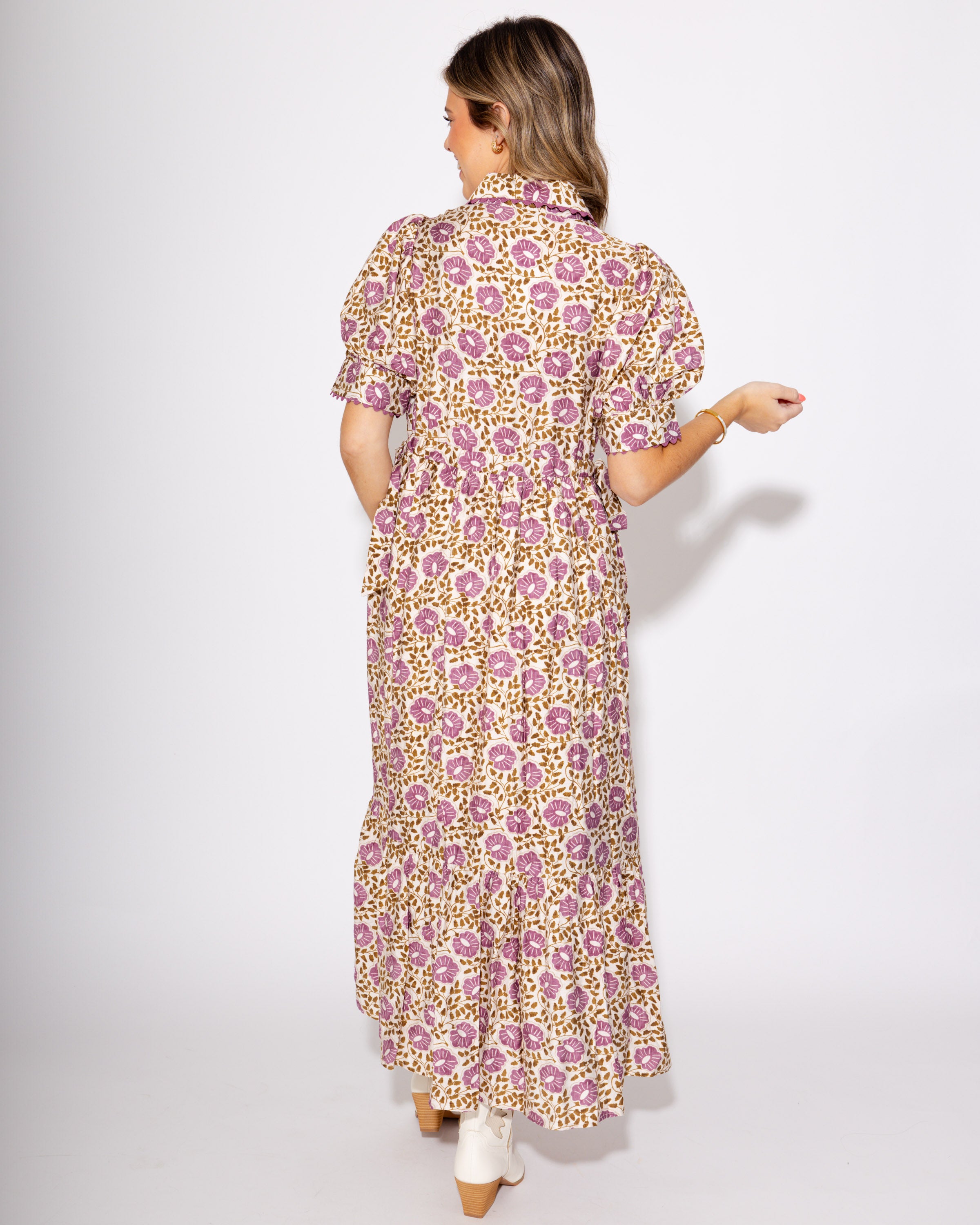 The Floral Breeze Midi Dress in Purple