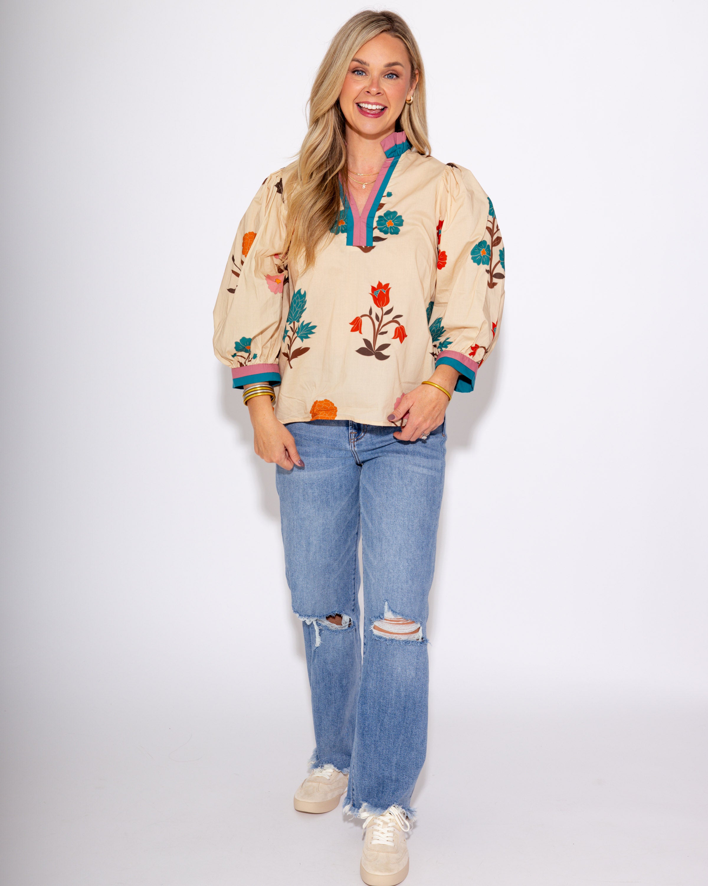 Floral Contrast Trim Puff Sleeve Top in Ecru