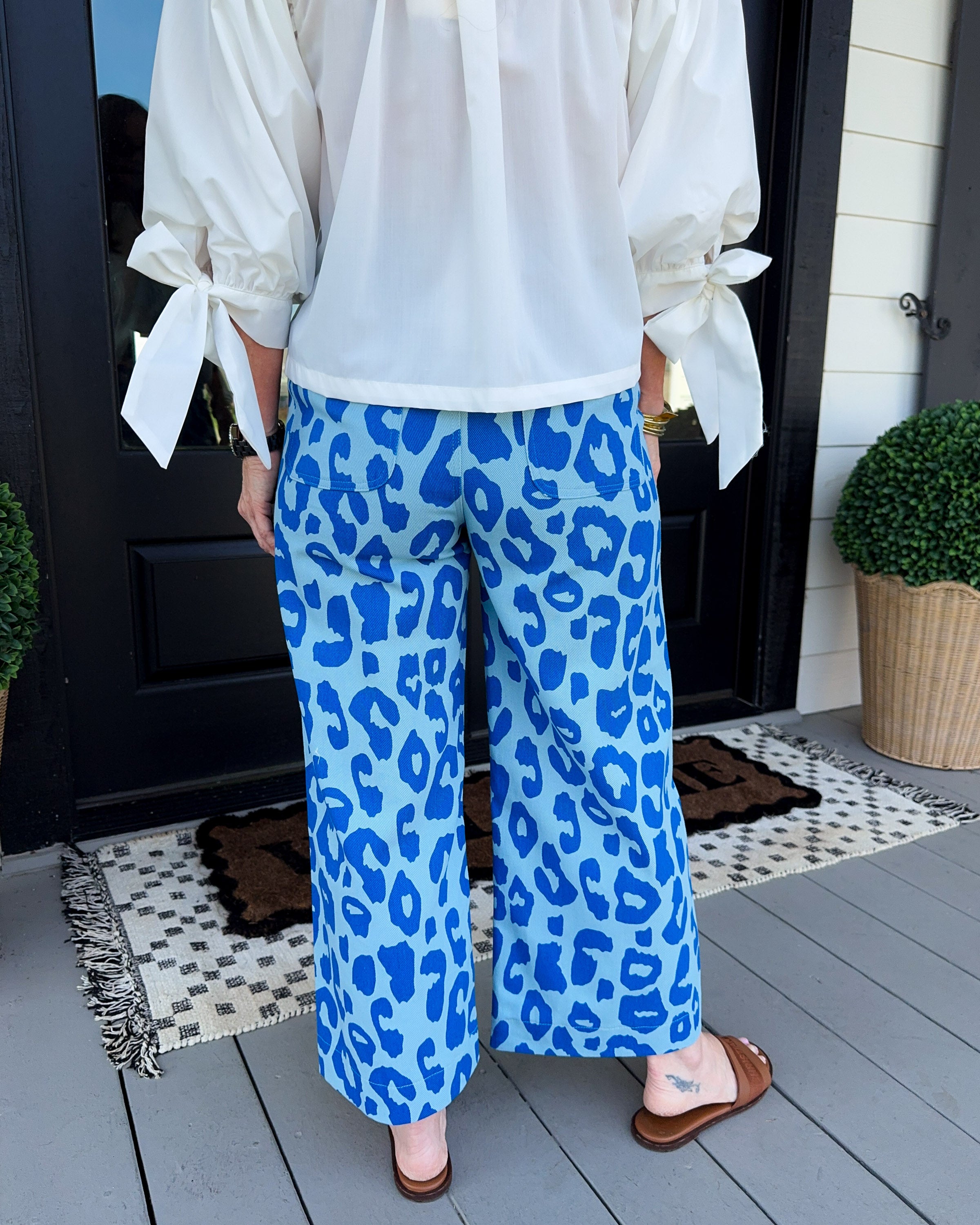 Standout Cropped Leopard Pants in Blue