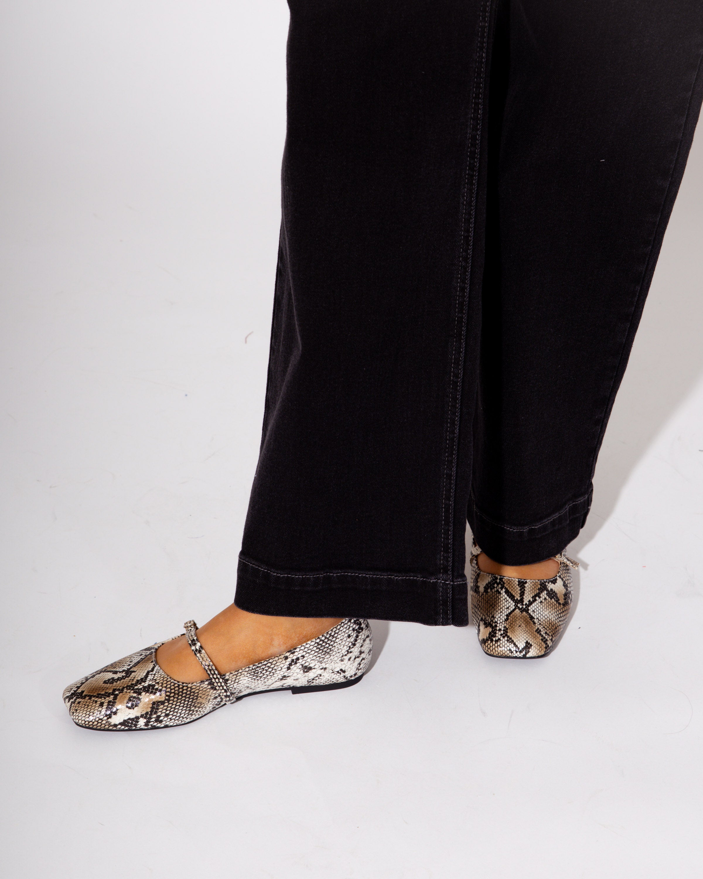 Adele Snake Ballet Flats