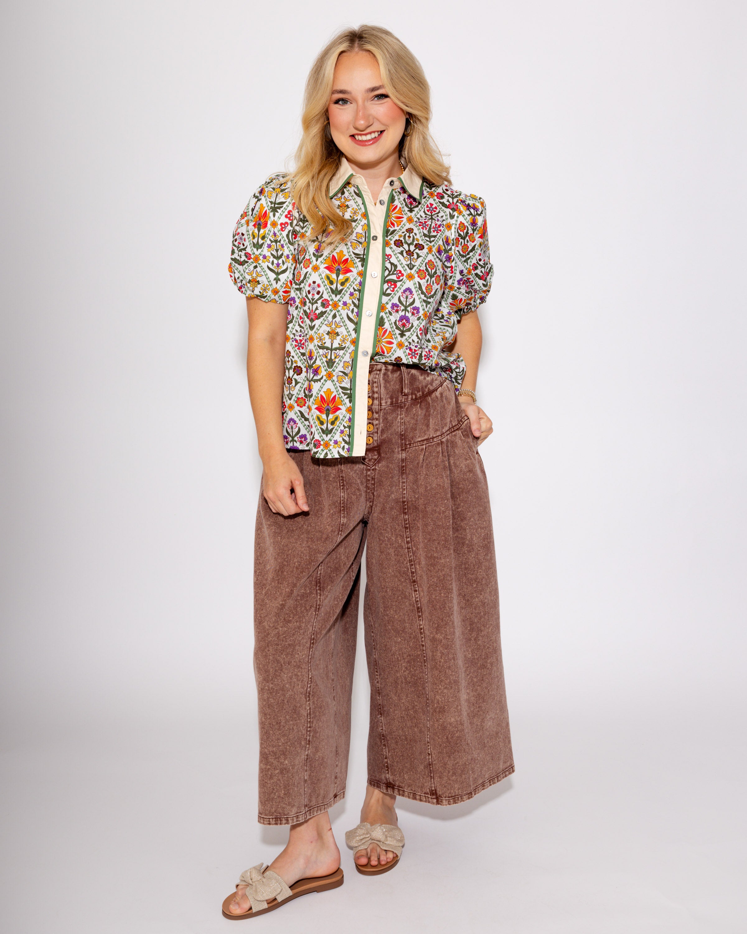 Diamond Bloom Bubble Sleeve Top