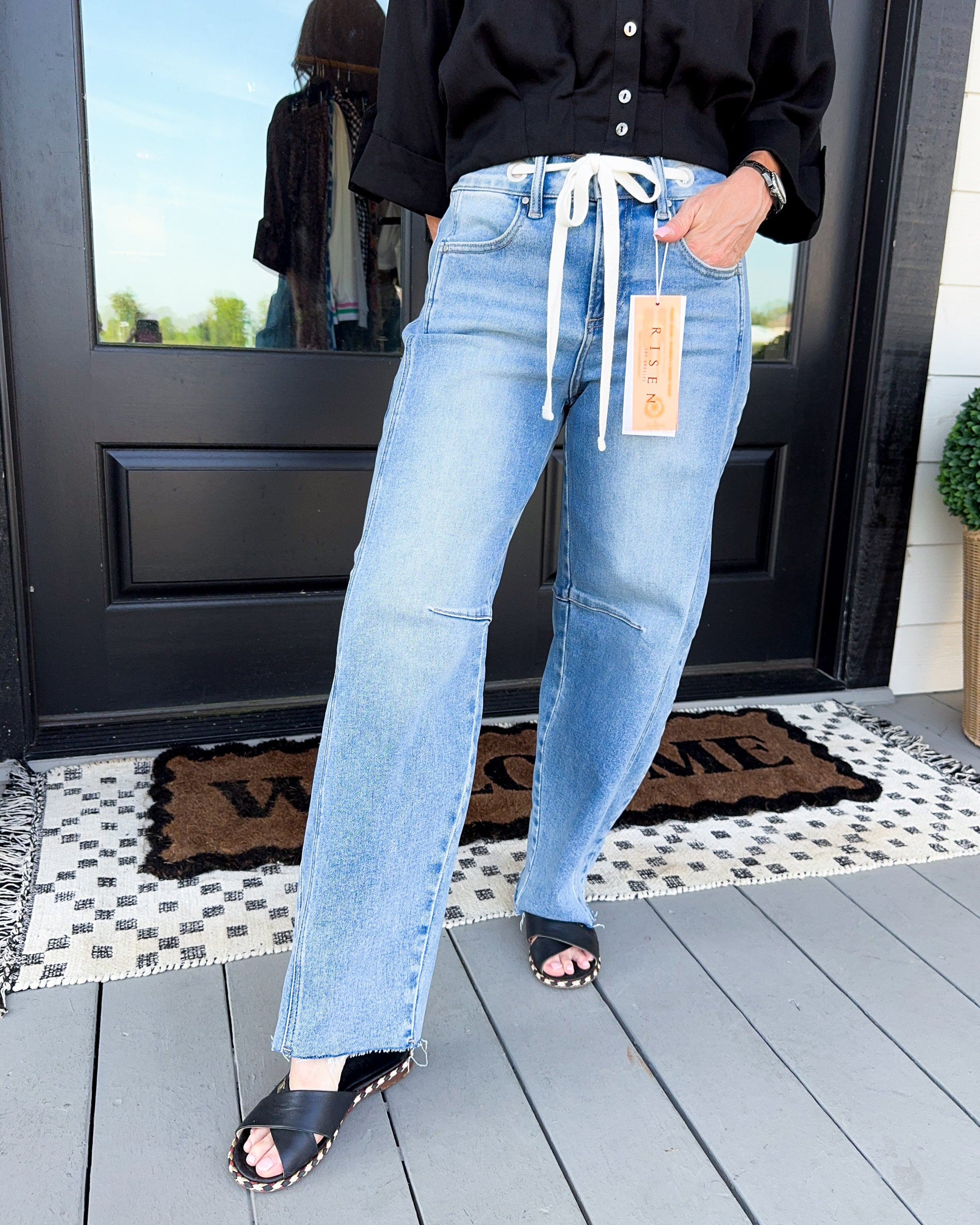 Ankle Length Drawstring Waist Barrel Jeans
