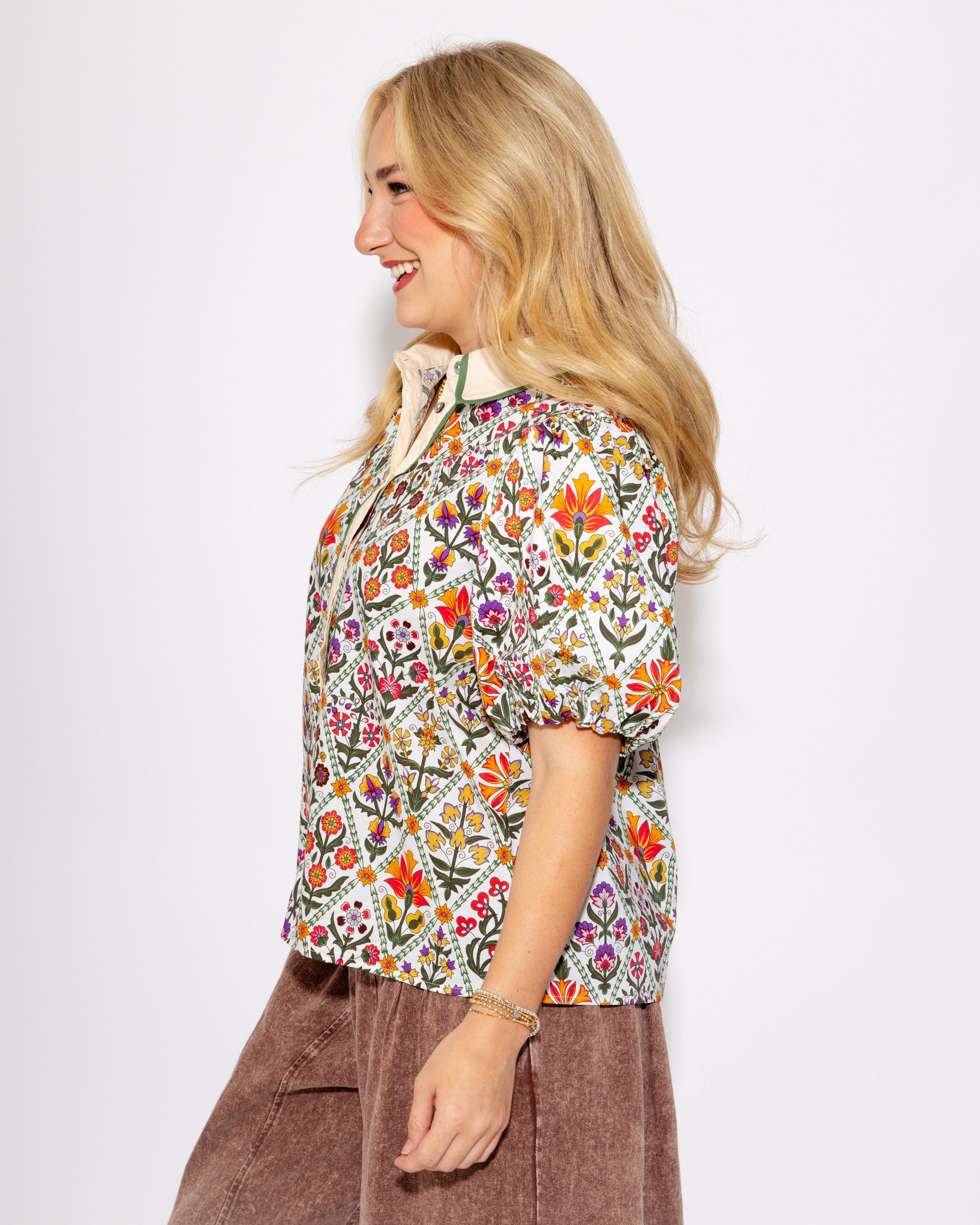 Diamond Bloom Bubble Sleeve Top