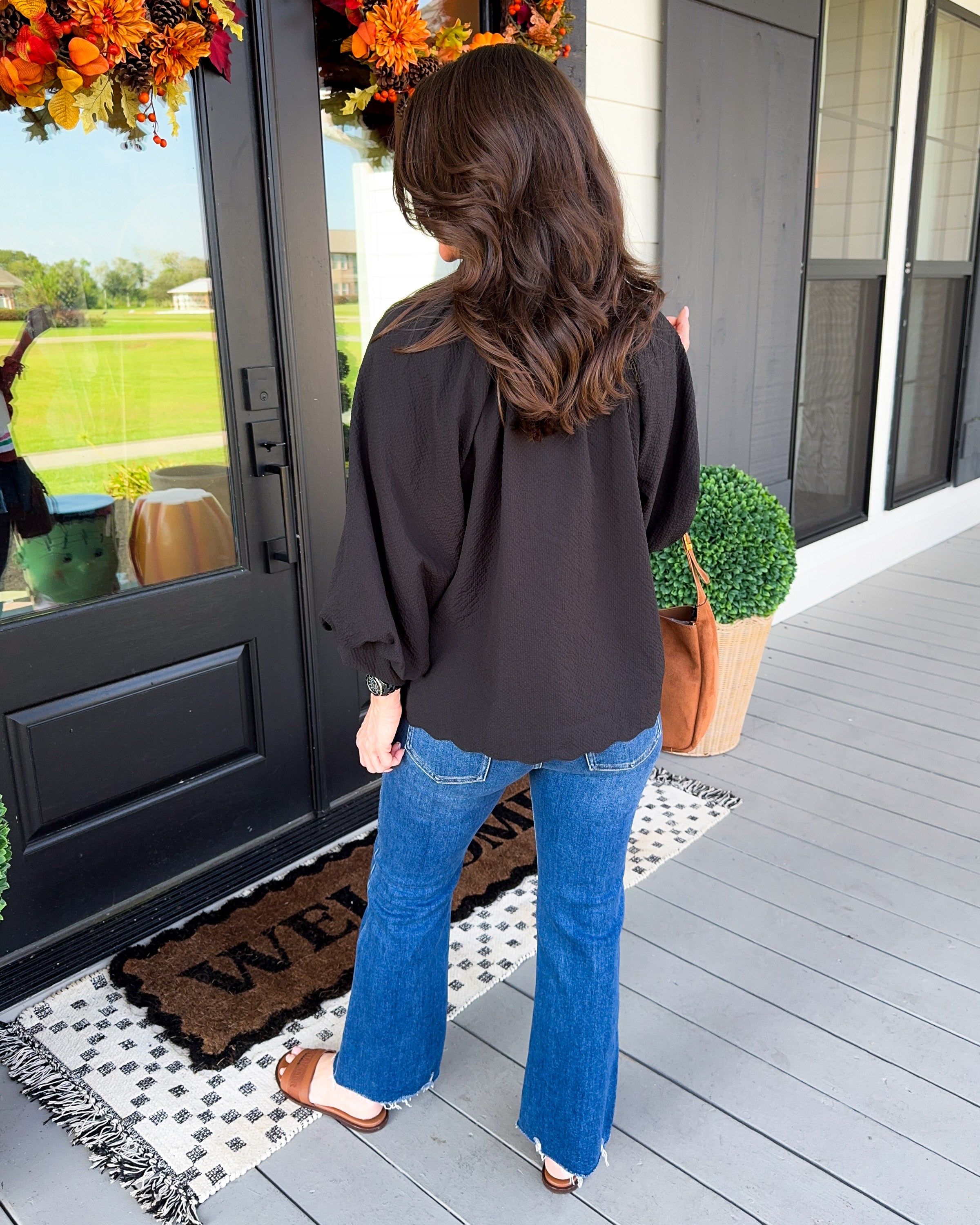 Textured Balloon Sleeve Top in Black