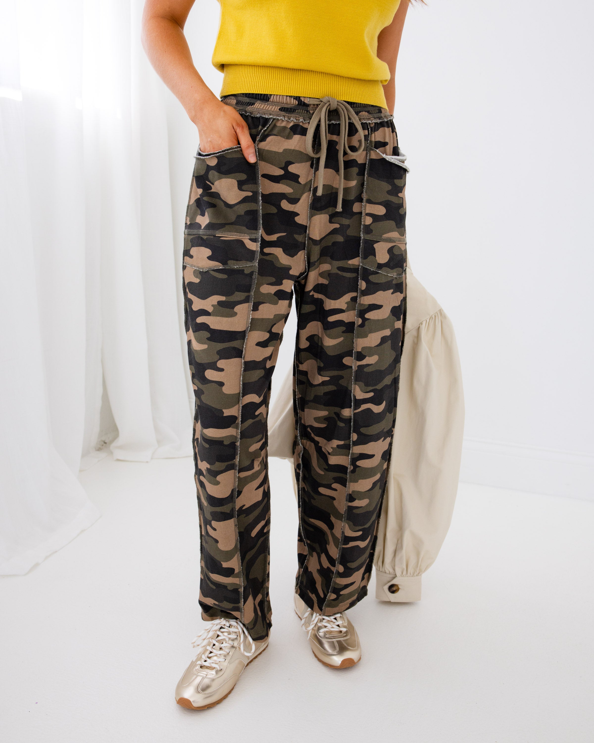 Camo Barrel Fit Utility Knit Pants