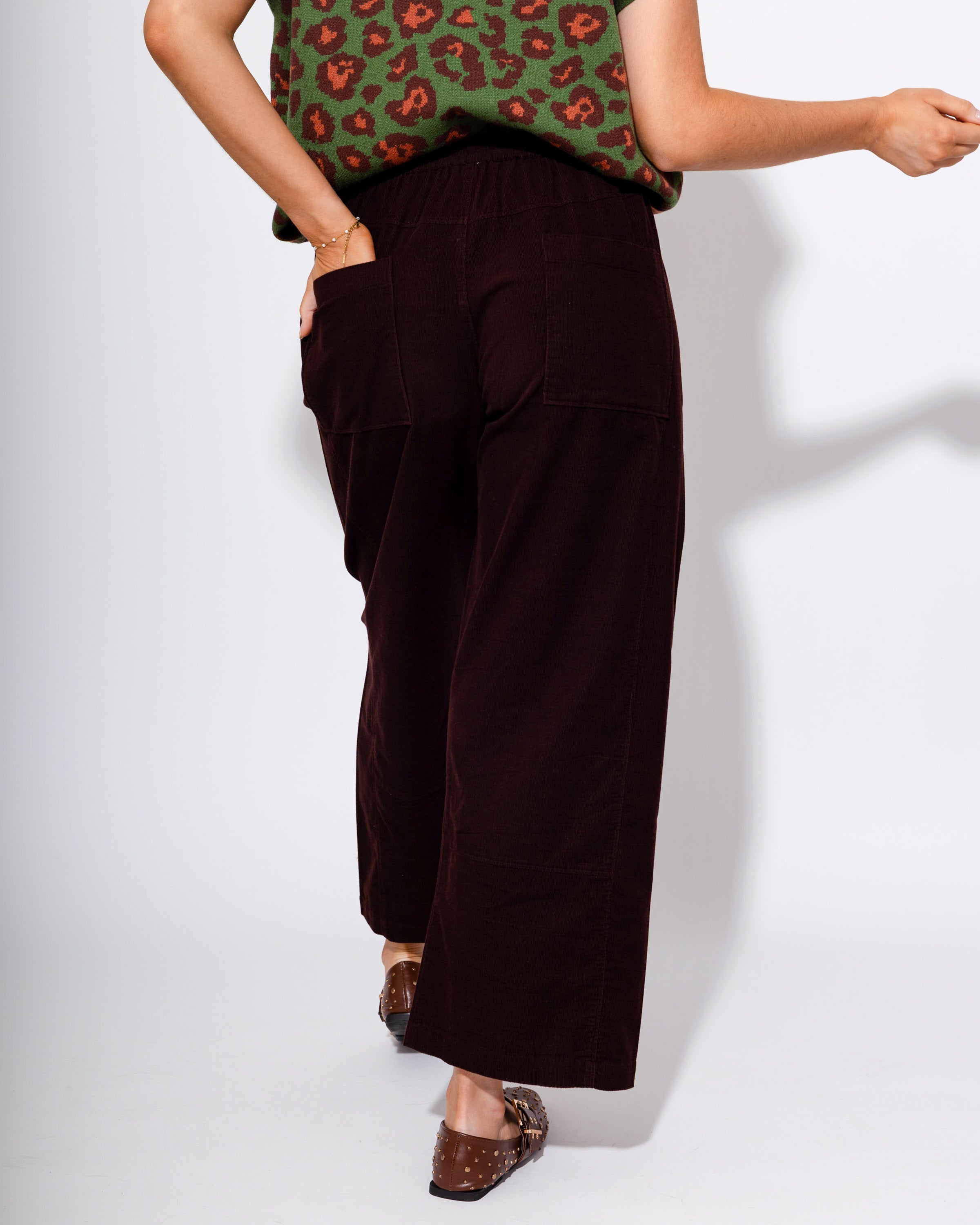 Ivy Jane | Pull On Barrel Pants in Chocolate