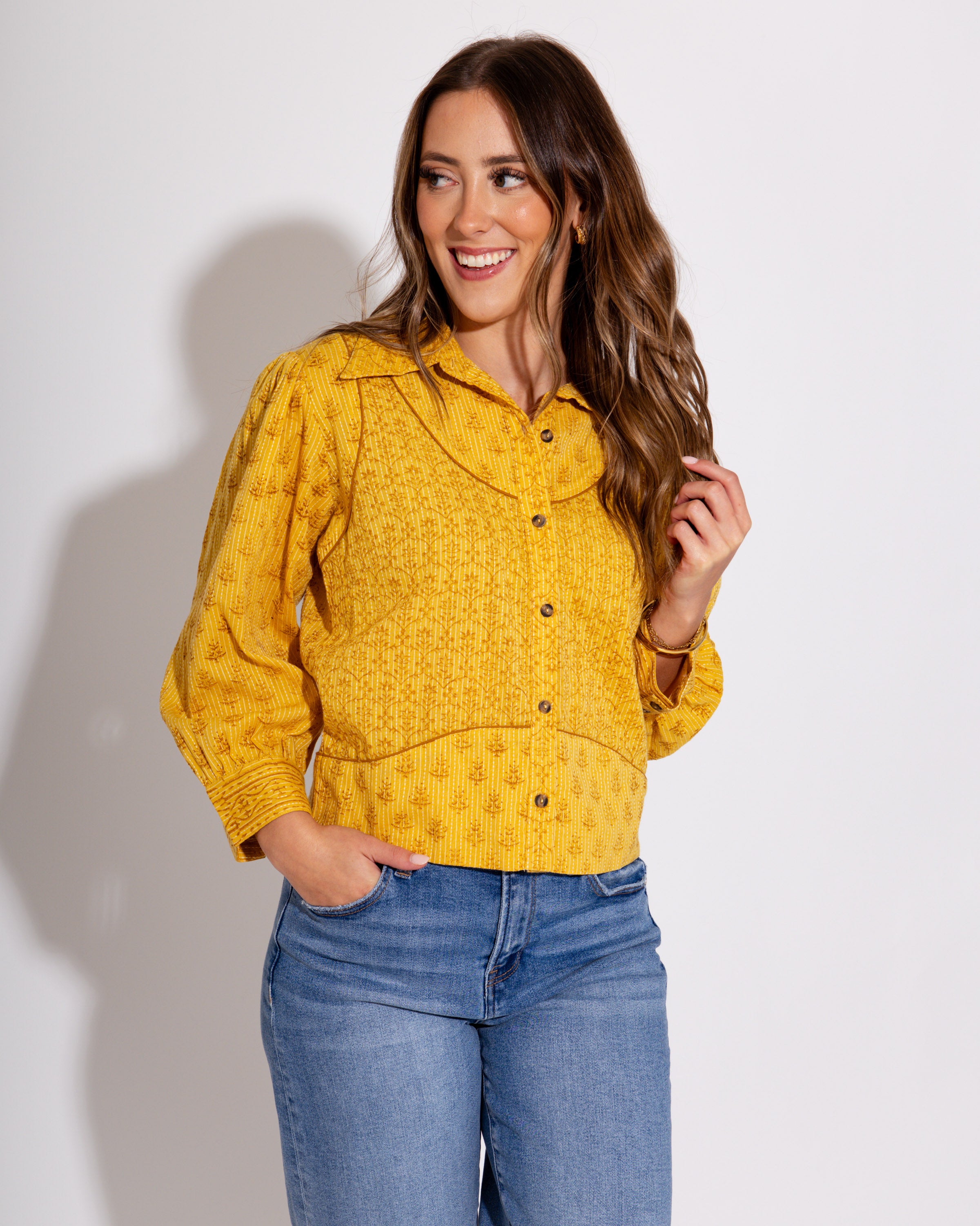 Ivy Jane I Golden Hour Cropped Button up