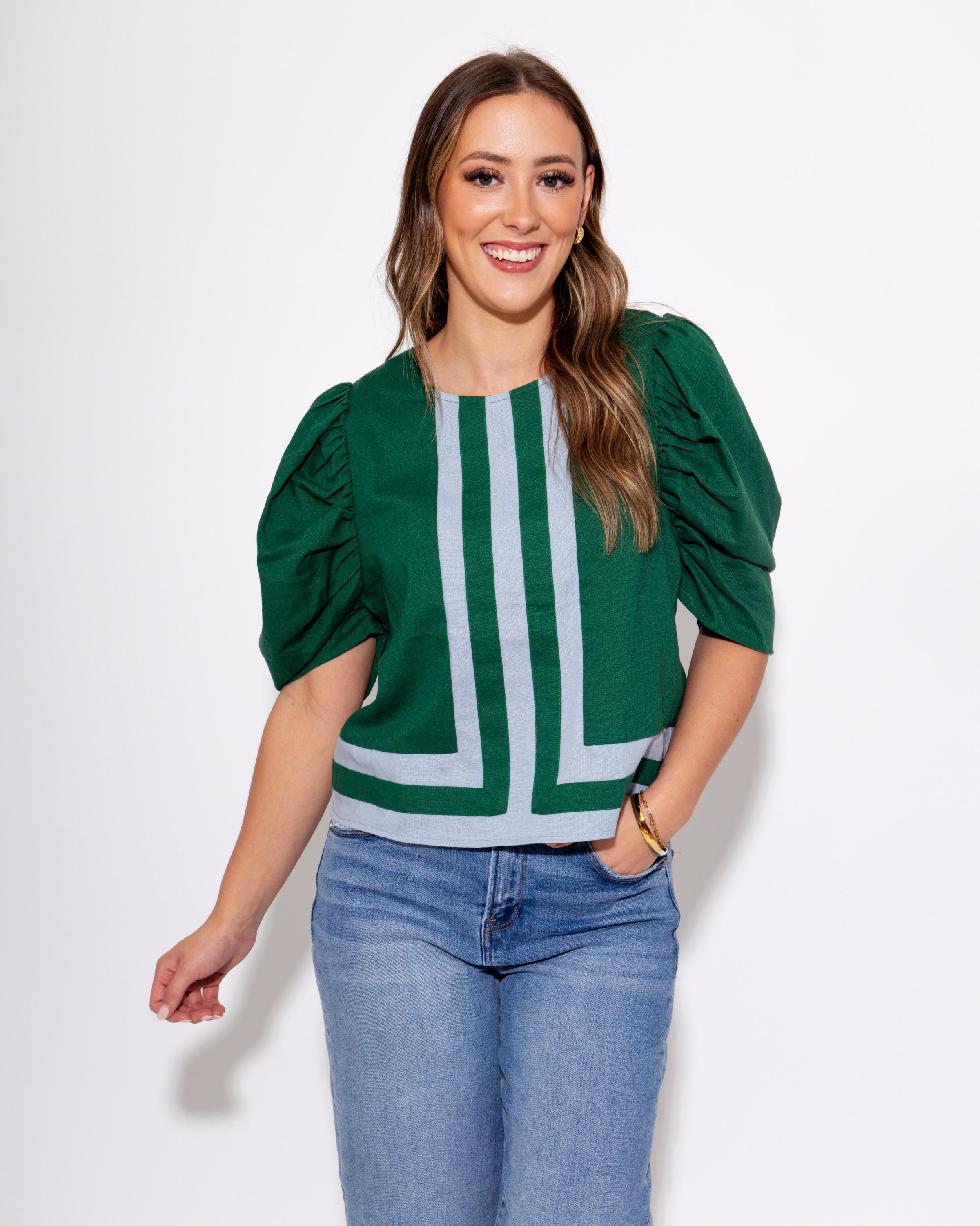 The Framed Flow Top in Hunter Green