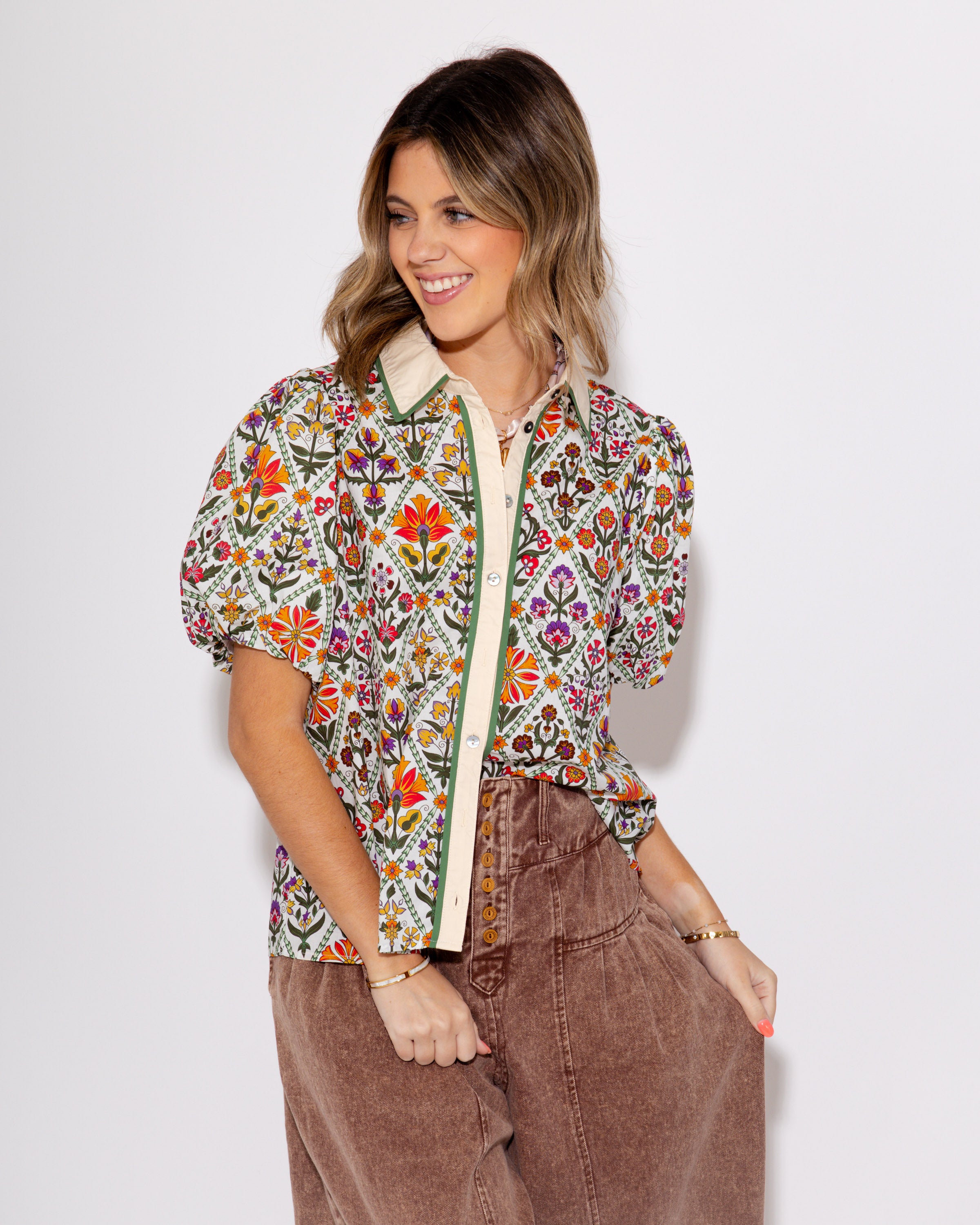 Diamond Bloom Bubble Sleeve Top