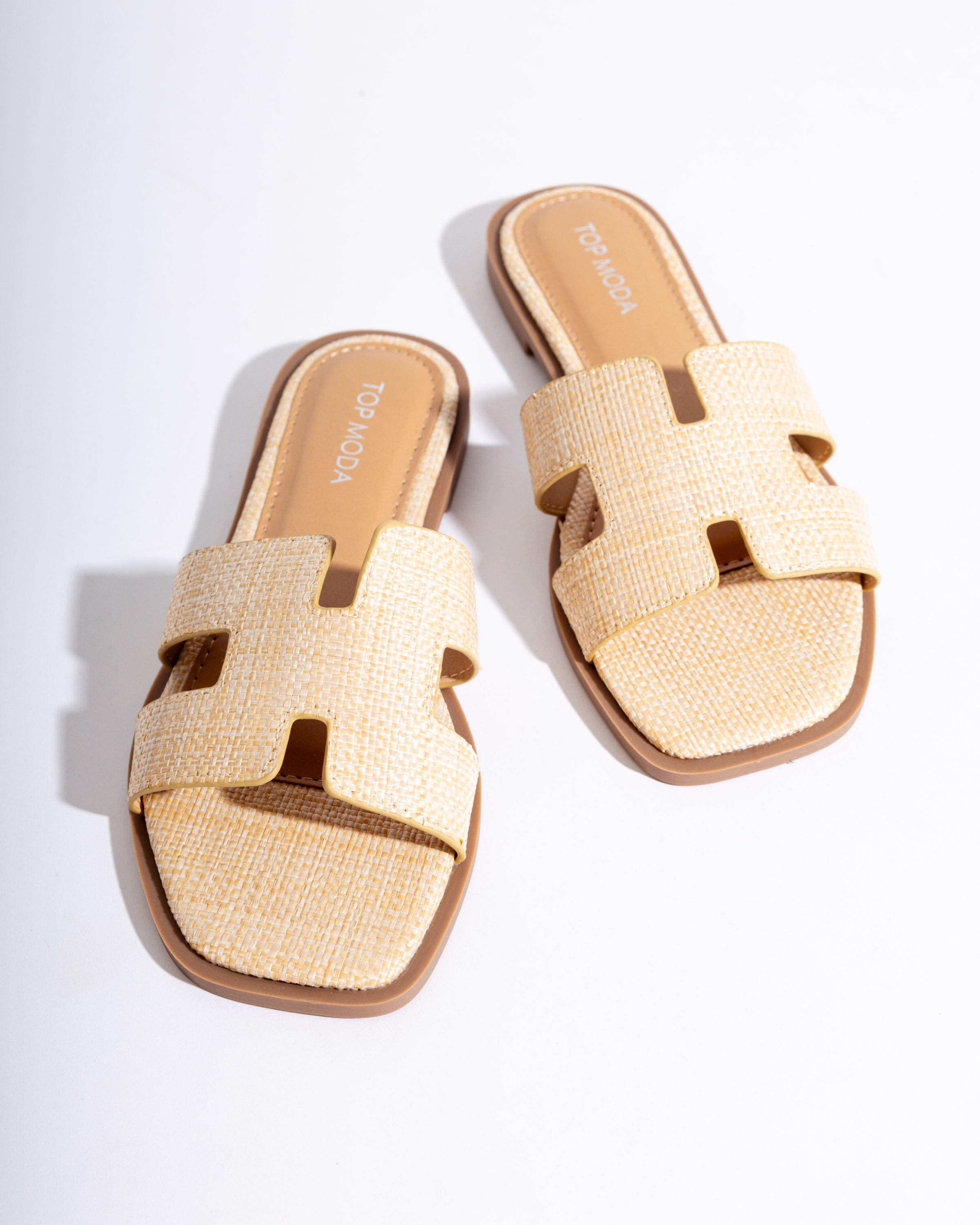 Boardwalk Babe Slides in Beige/Raffia
