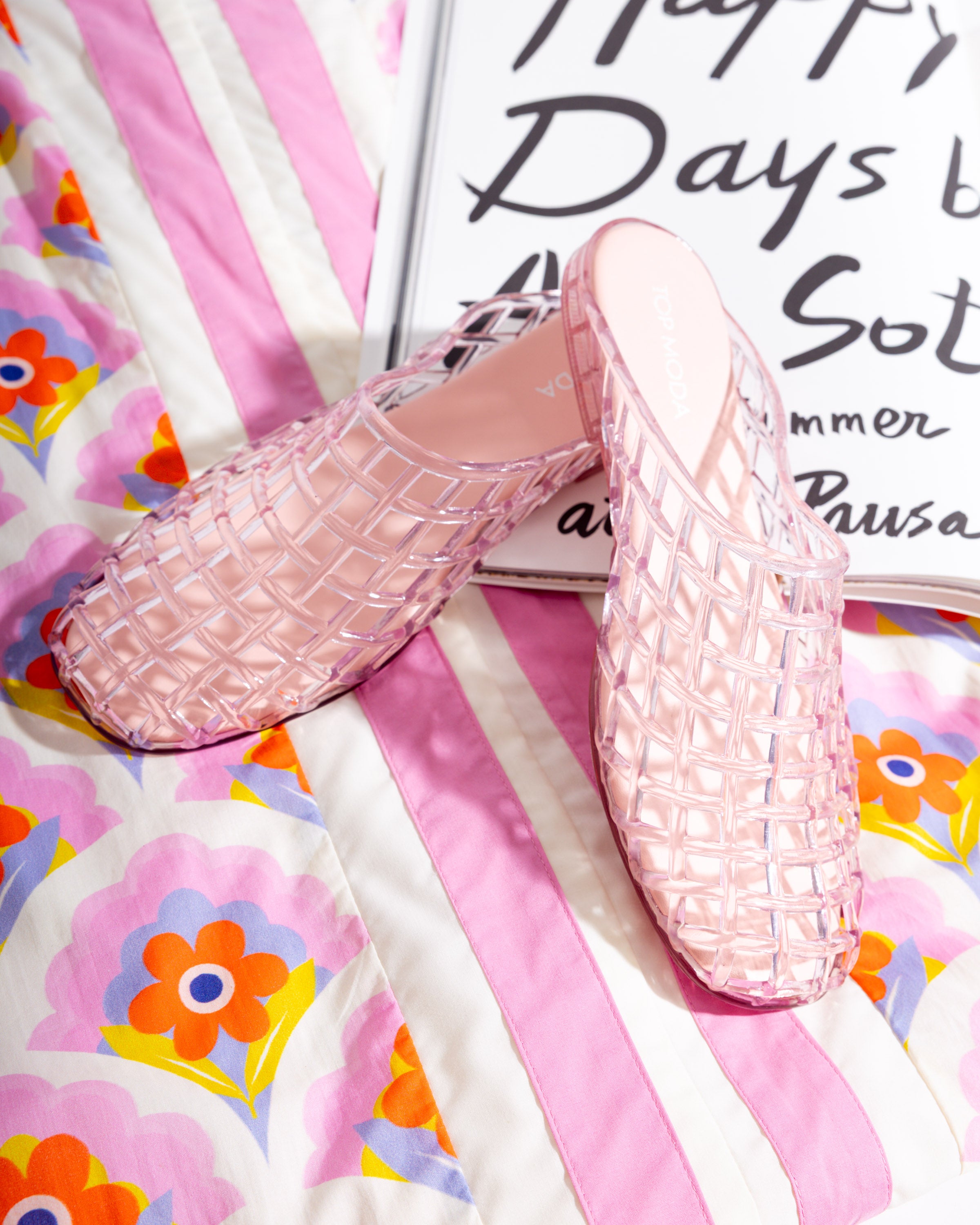 Jelly Slip On Flats in Pink