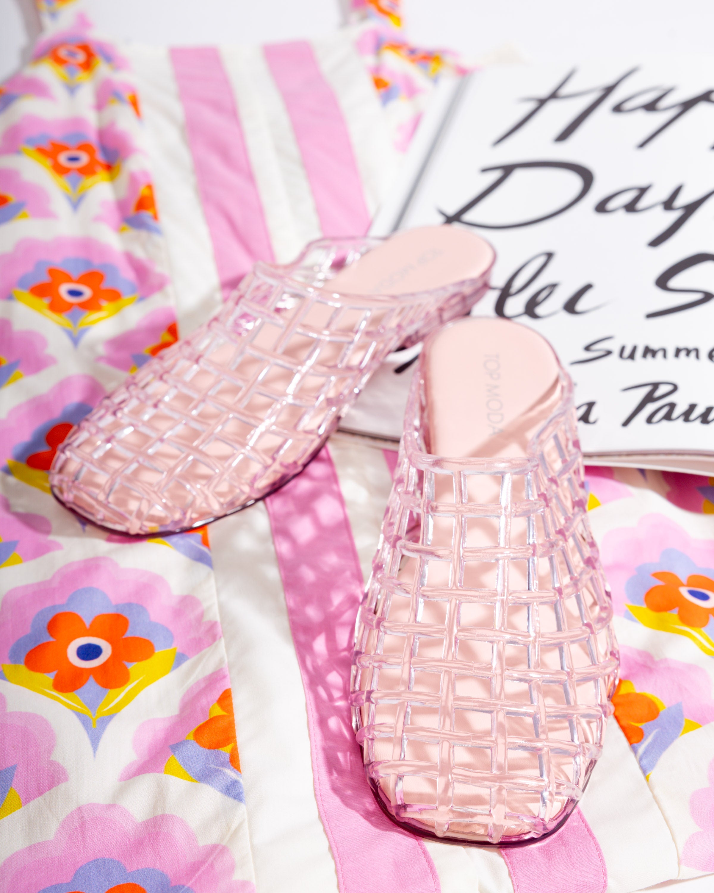 Jelly Slip On Flats in Pink