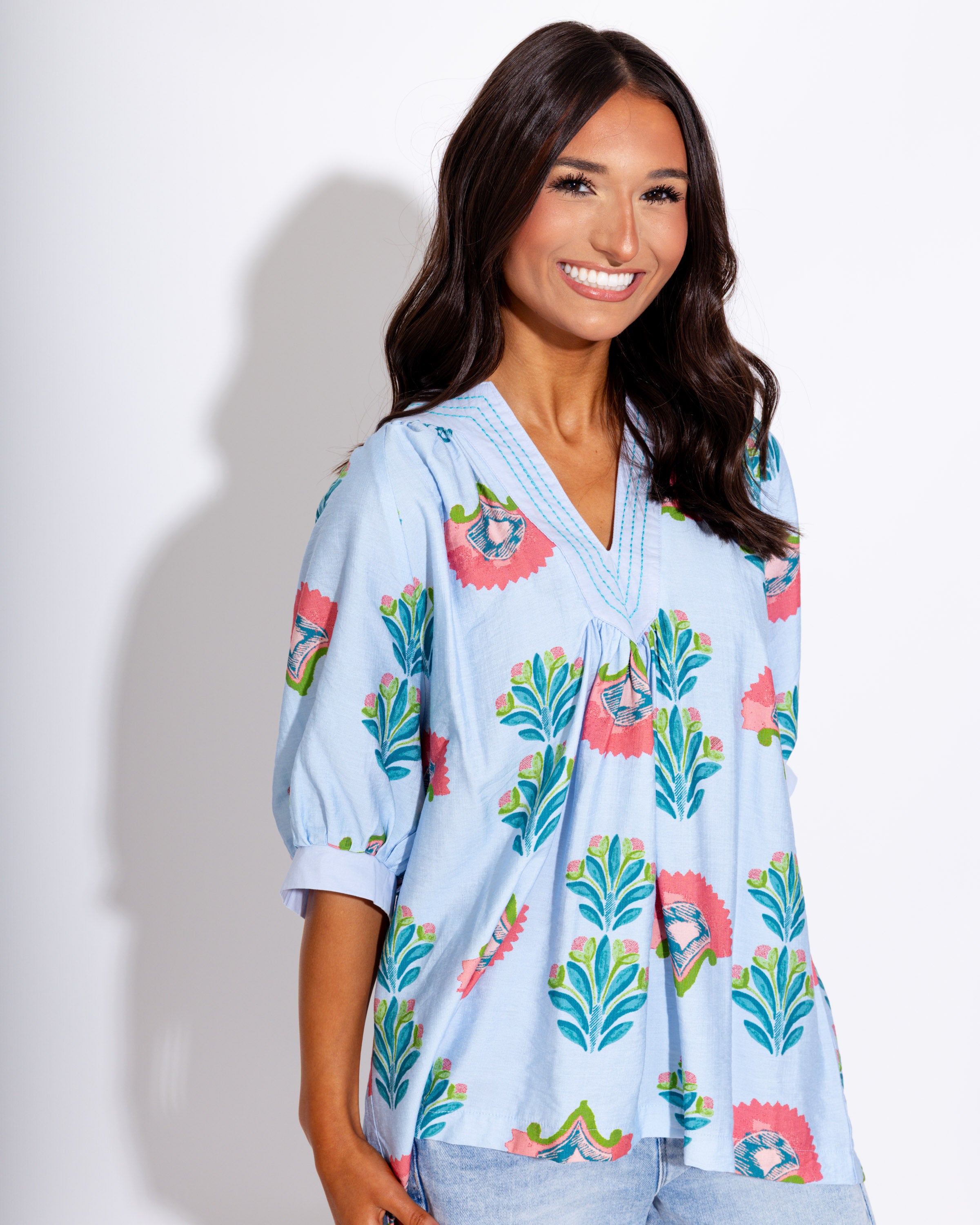 Easy Everyday Floral V-Neck Top