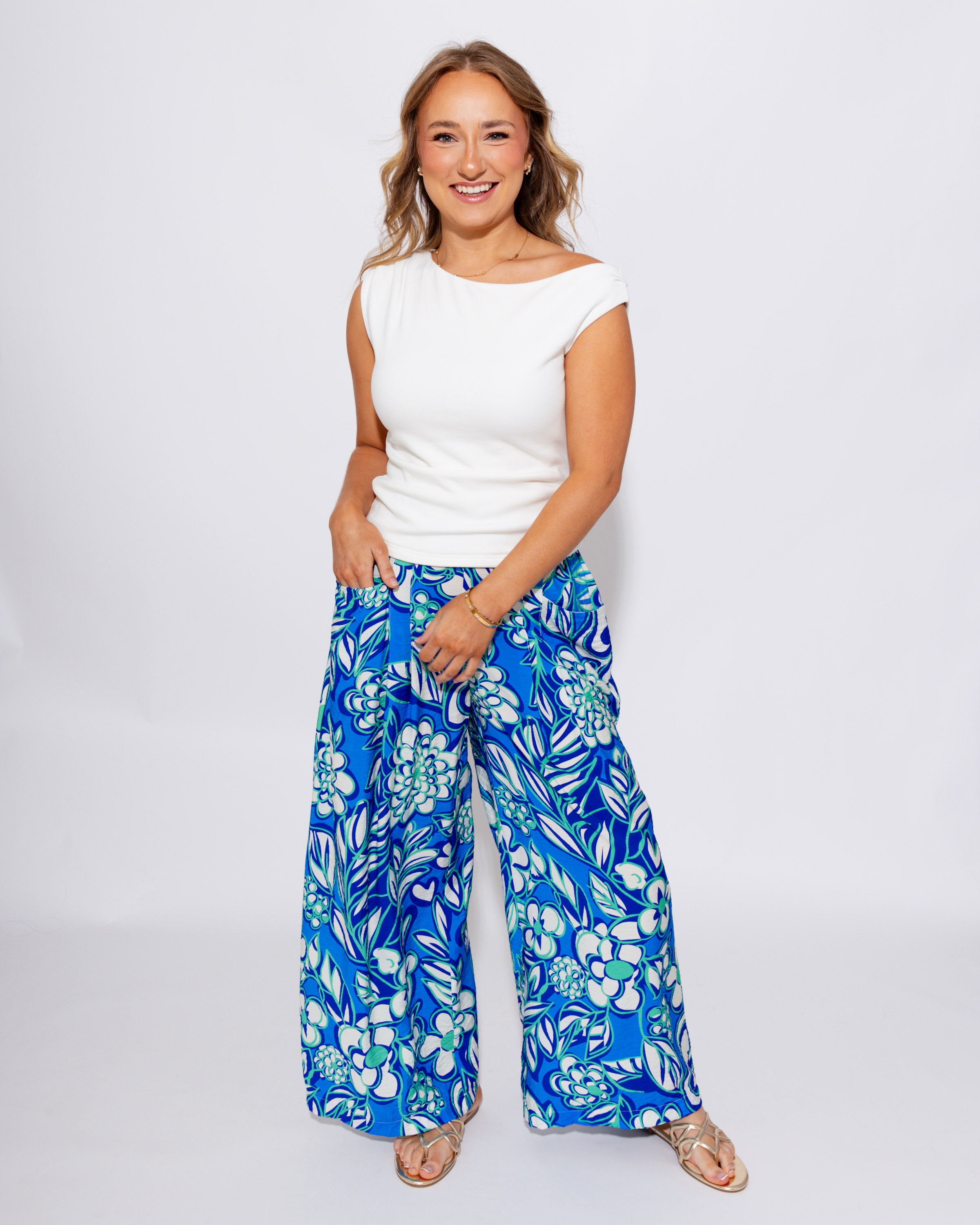 Tropical Floral Wide Leg Cropped Pants