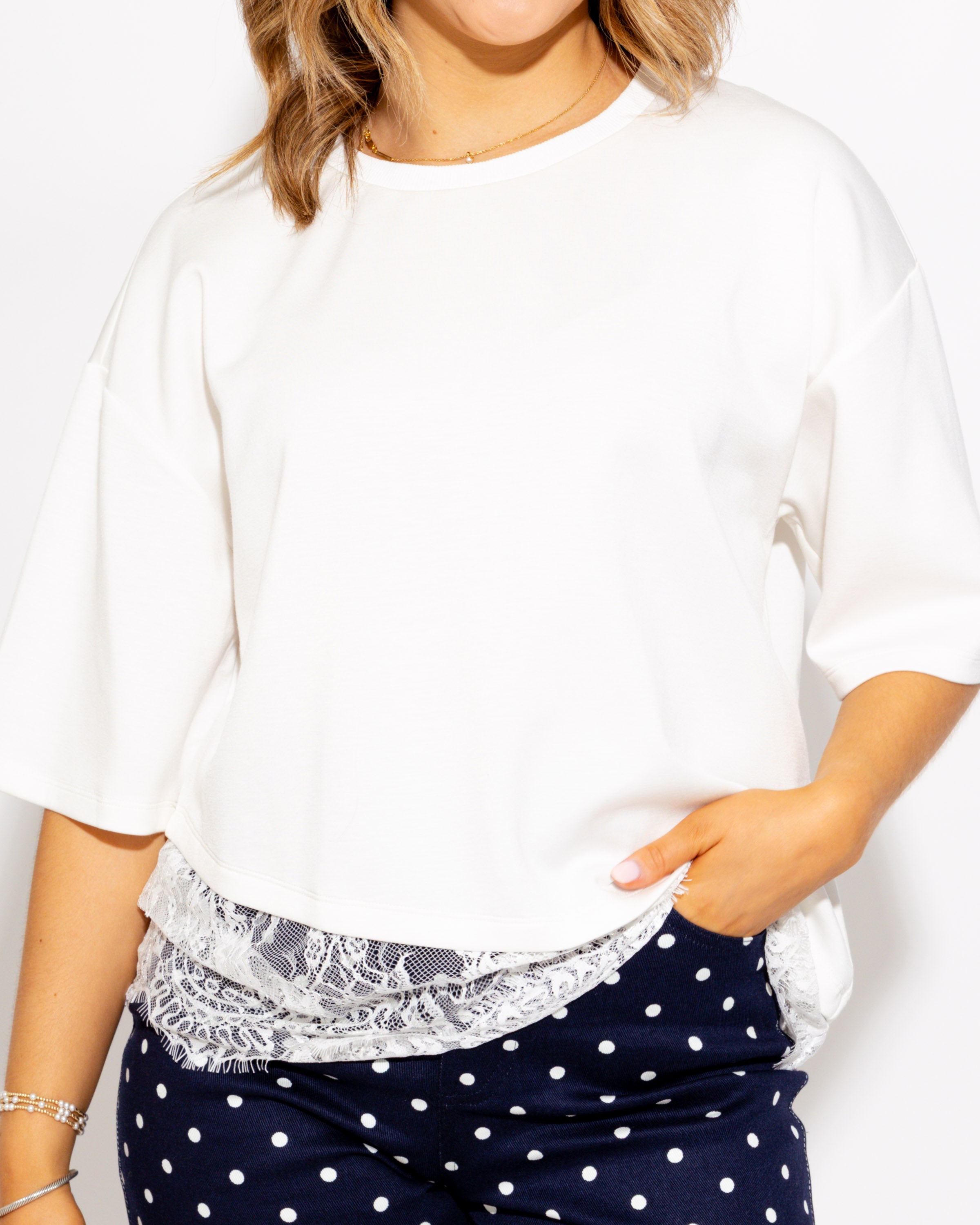 Scallop Lace Hem Top