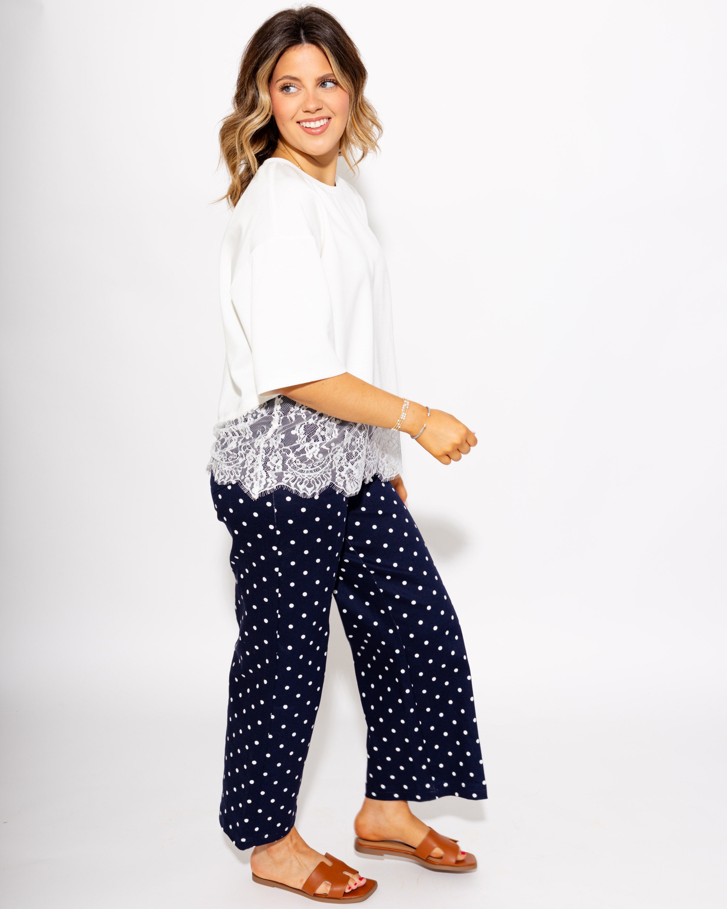 Scallop Lace Hem Top