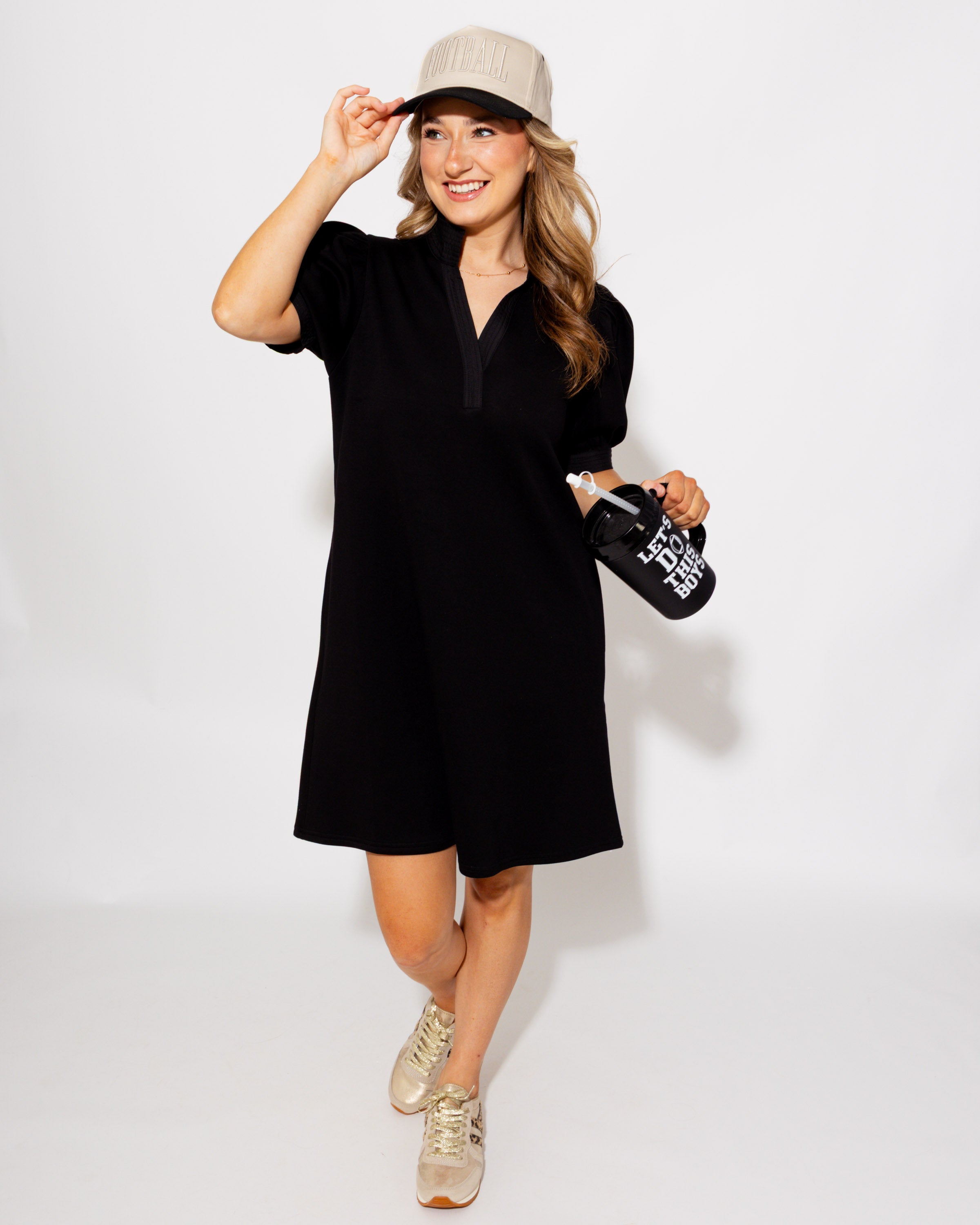 Puff Sleeve Shift Dress in Black