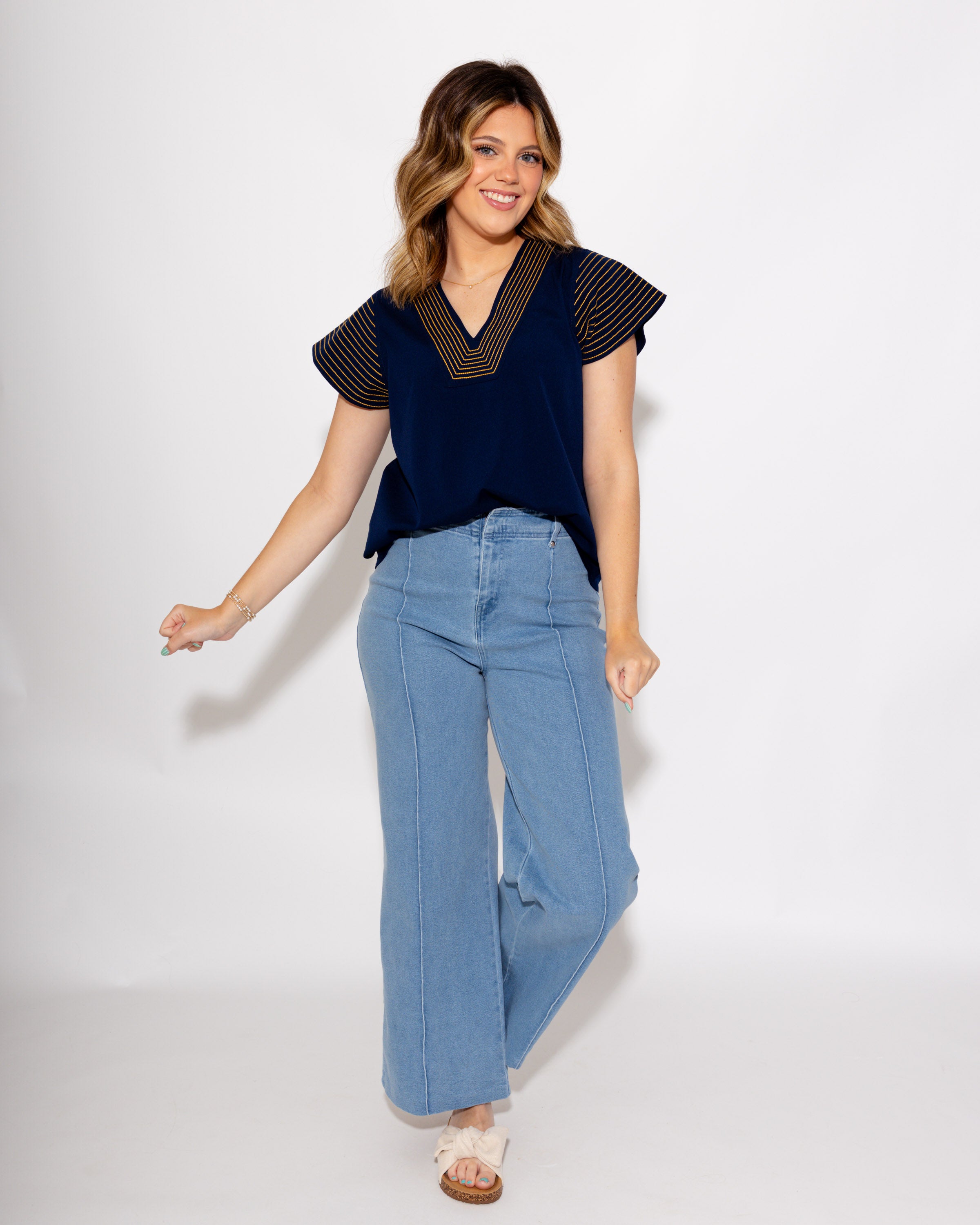Crinkle Texture Stitch Detail Top in Navy