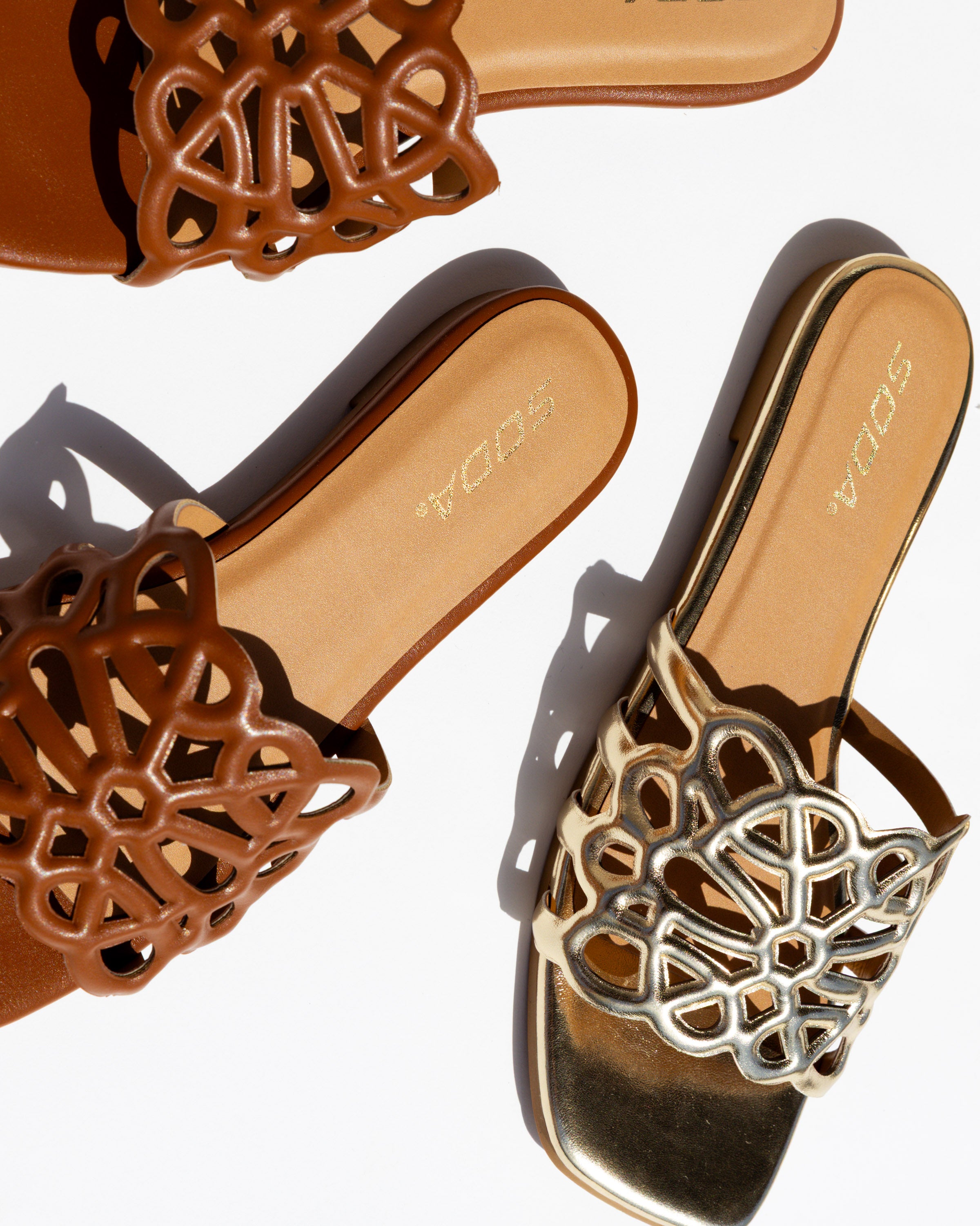 Sunlit Stroll Slides in Brown