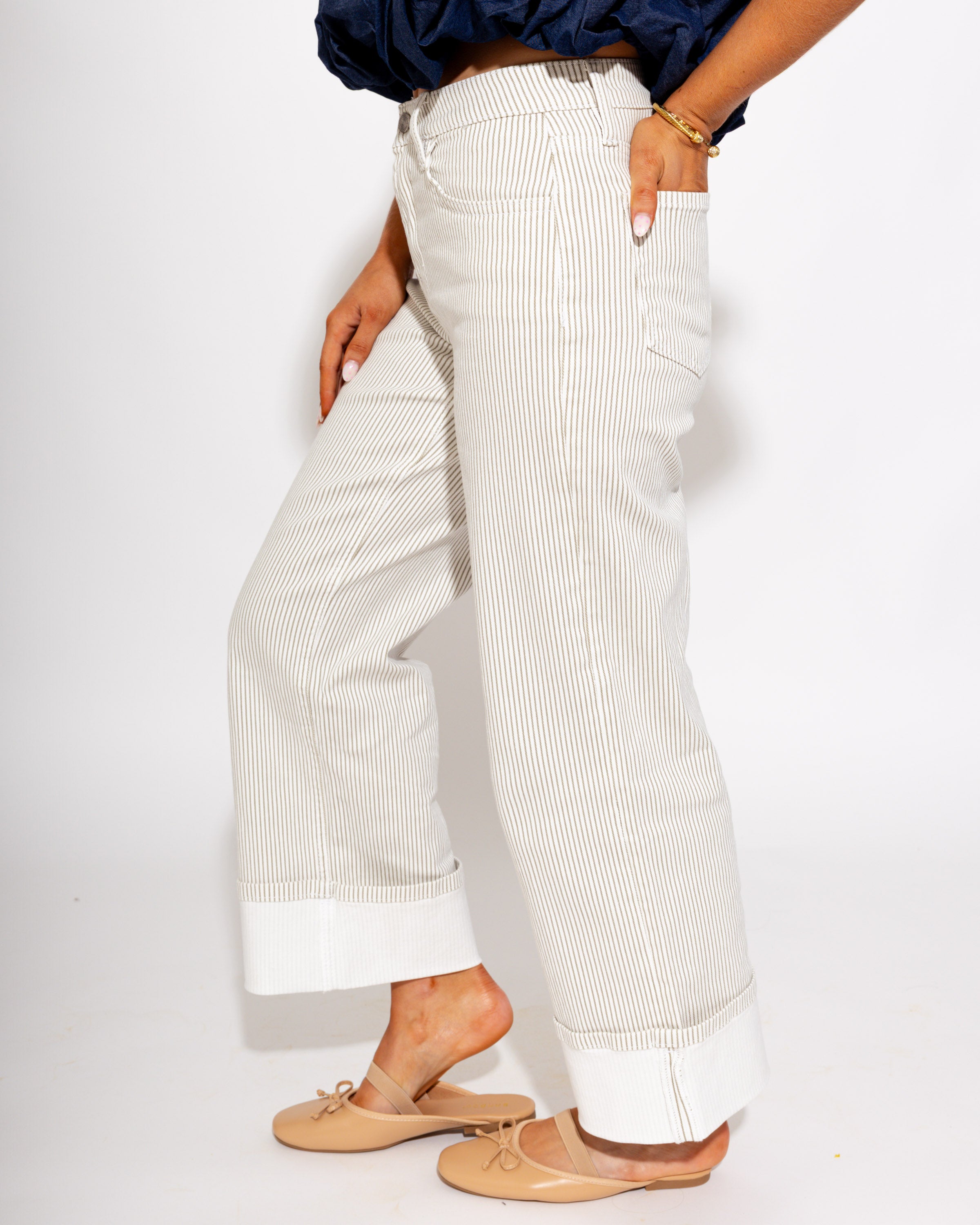 Vervet | High Rise Cuffed Wide Leg Stripe Jeans