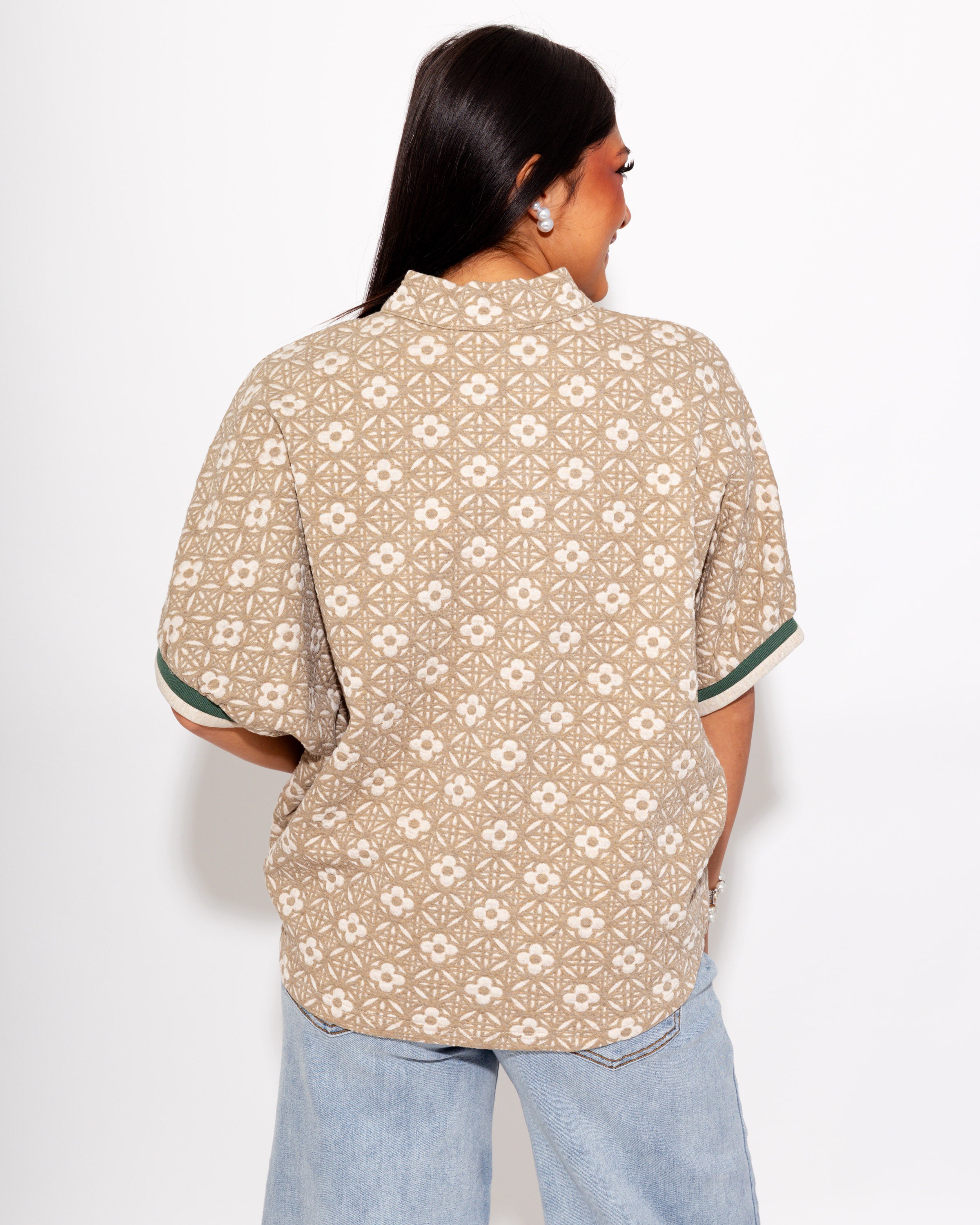 Jacquard Floral Contrast Trim Top