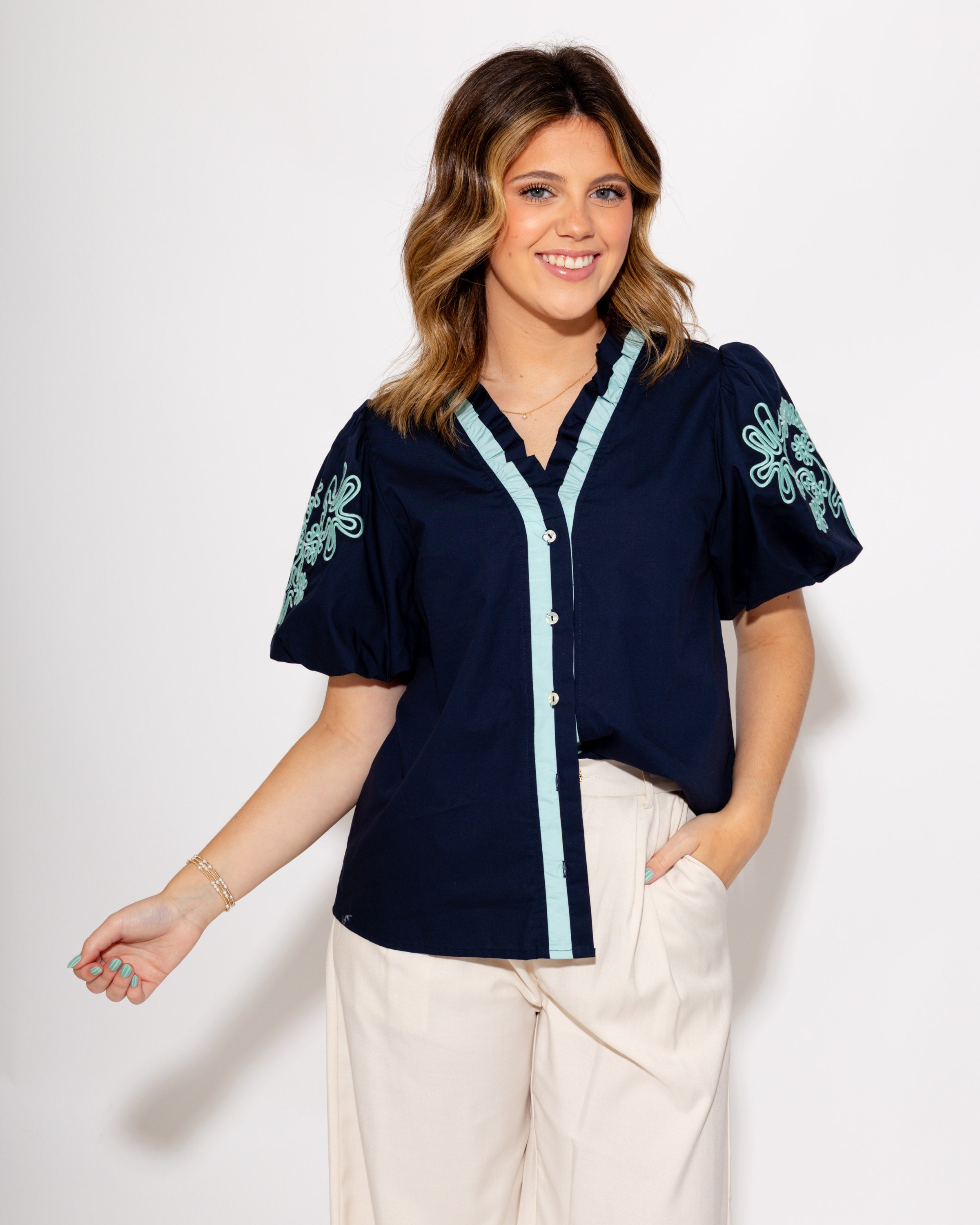 Embroidered Puff Sleeve Top