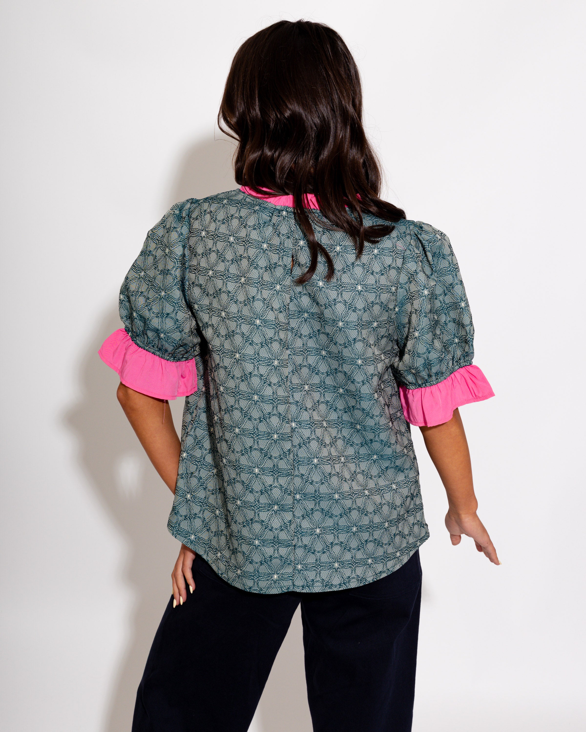 Contrast Ruffle Floral Top