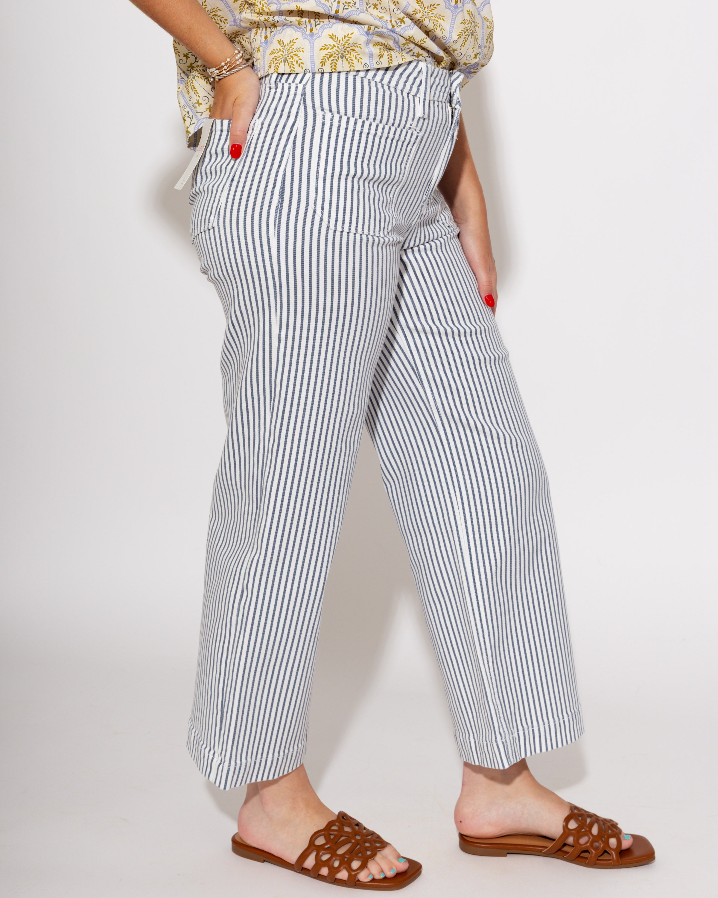 Vervet | Vintage Stripe Wide Leg Crop Jeans