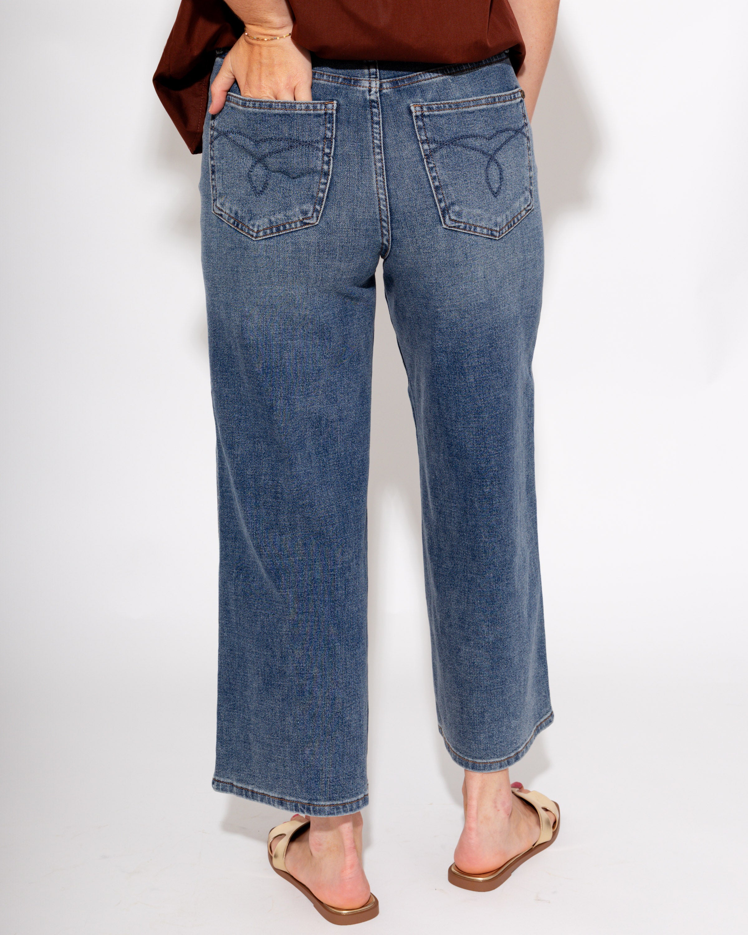 Judy Blue | Dottie High Rise Wide Crop Jeans