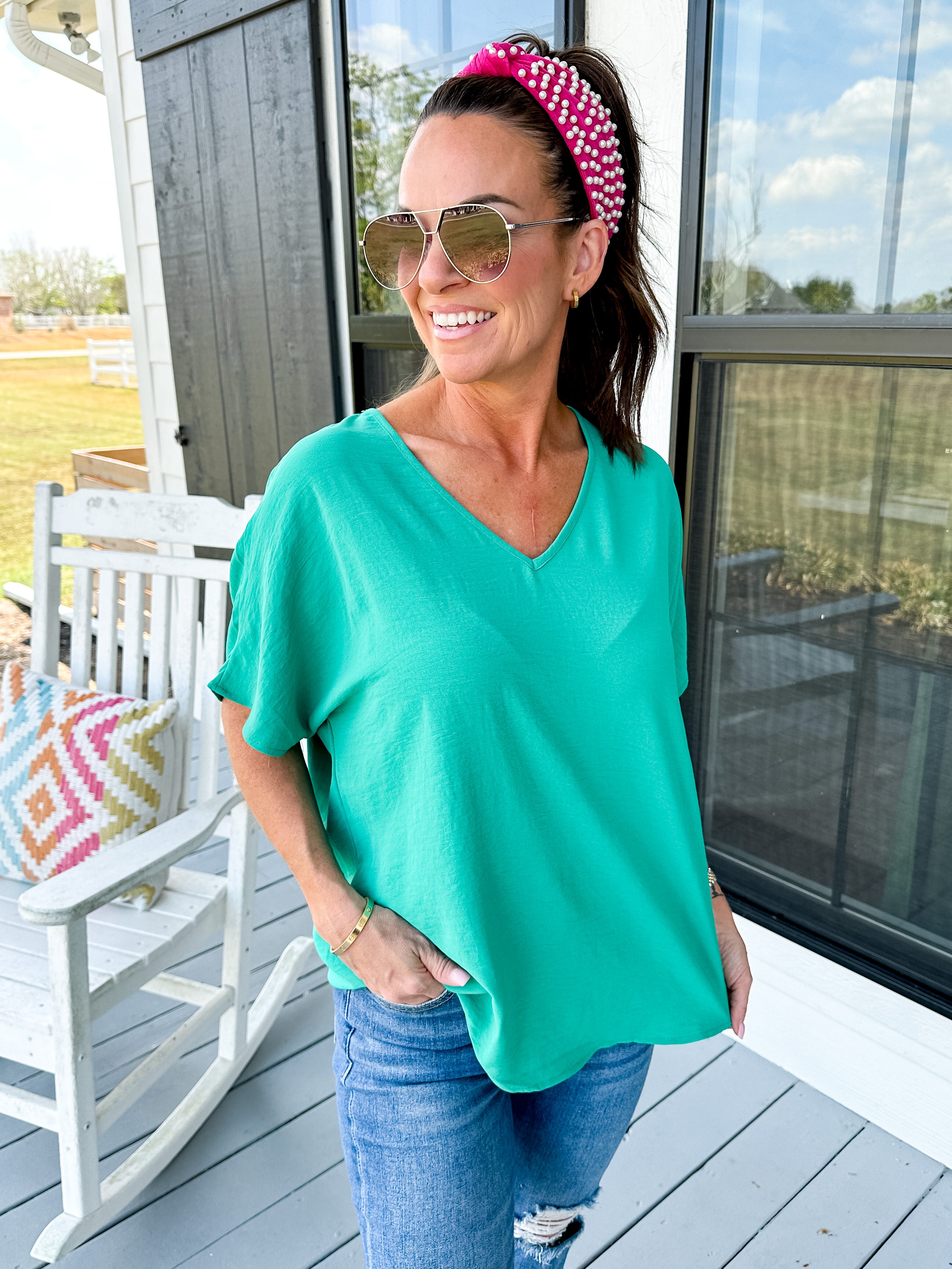Easy Days Top in Kelly Green