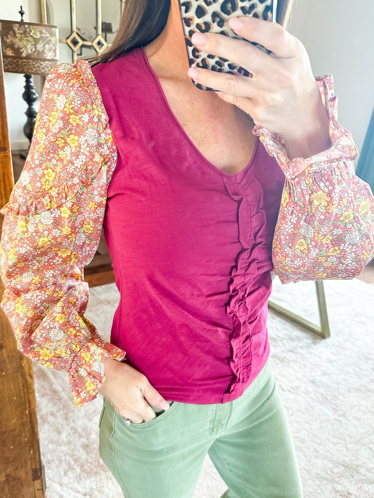 Contrast Long Puff Sleeve Top