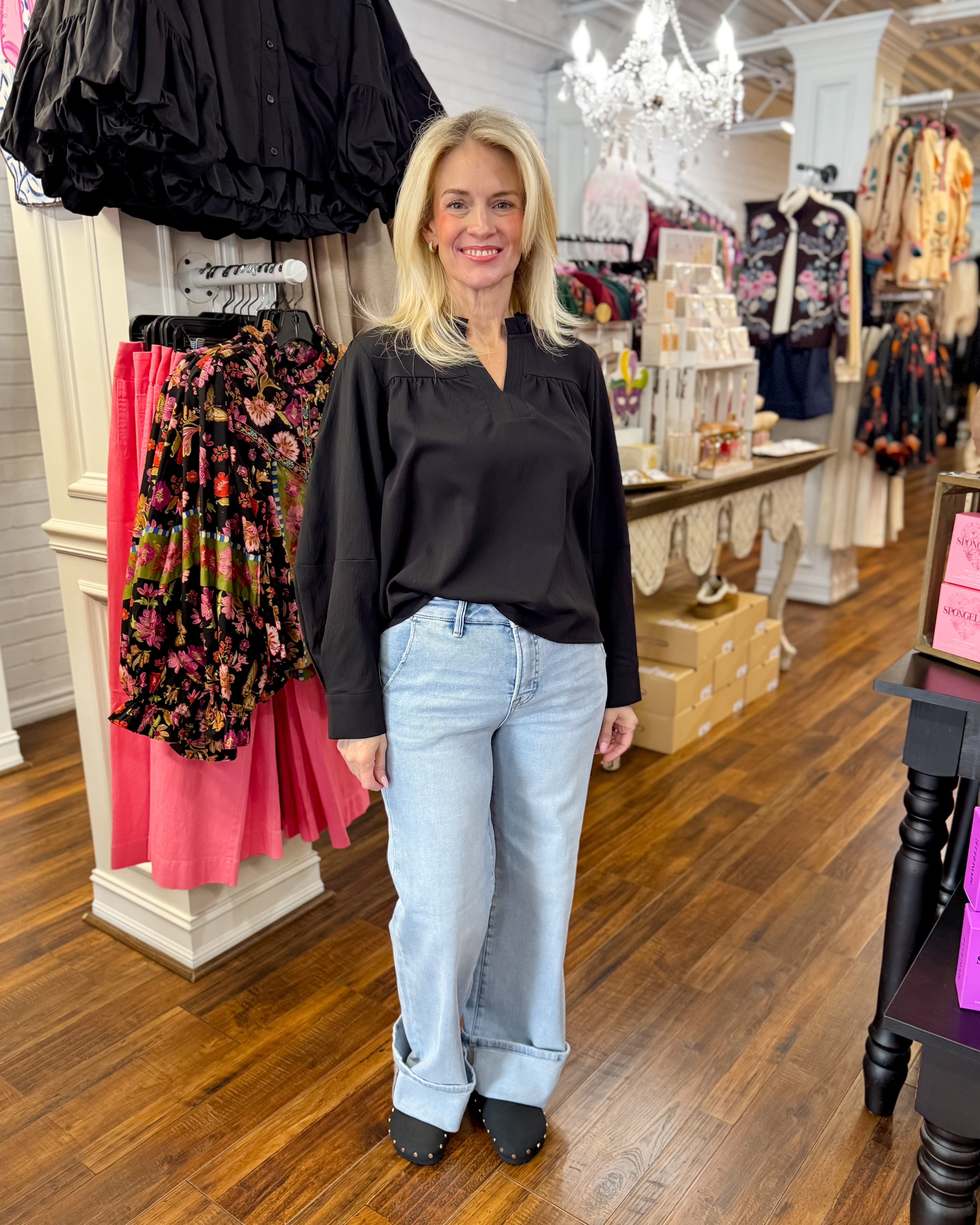 High Rise Ankle Wide Cuffed Jeans in Light