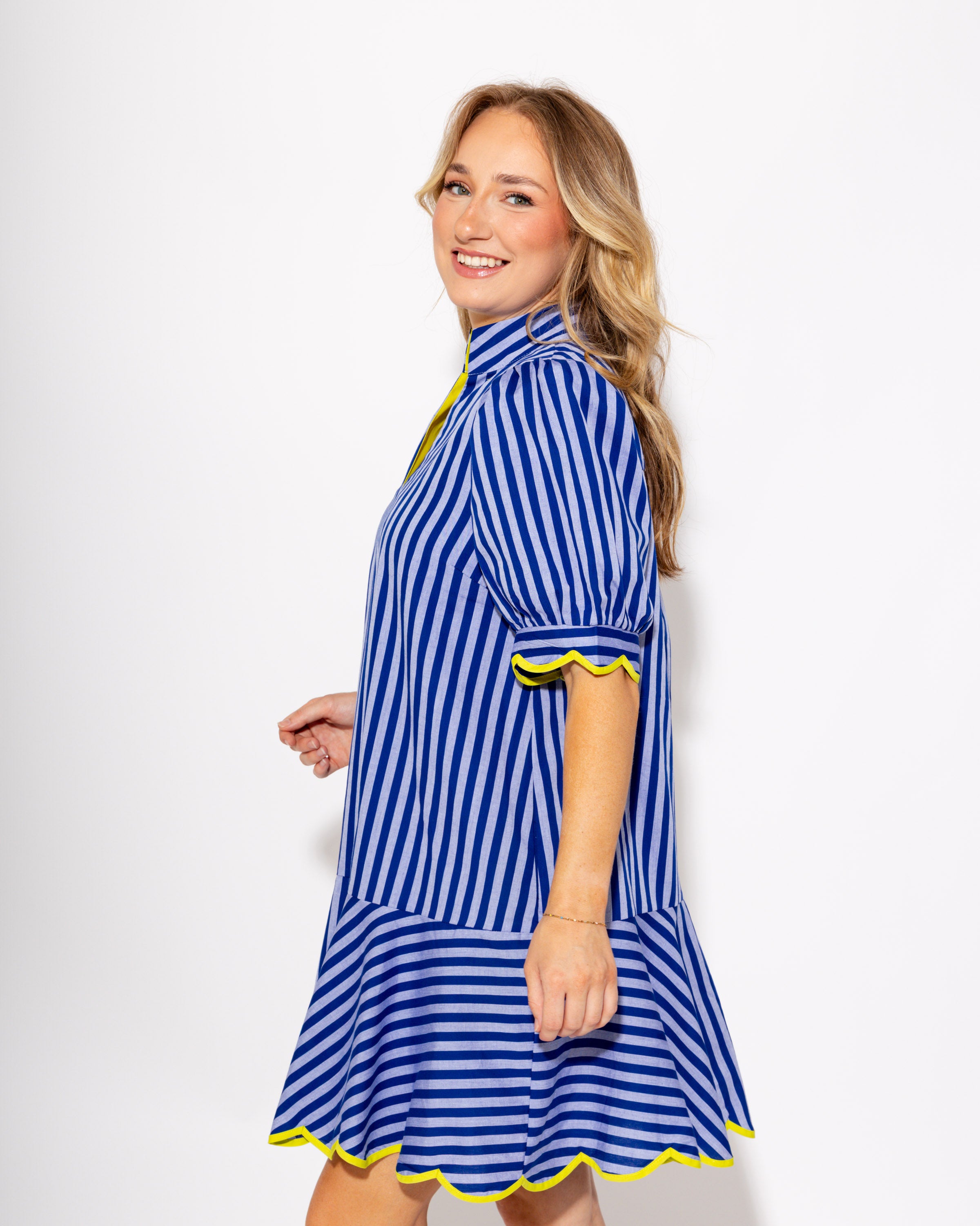 Scallop Trim Puff Sleeve Mini in Navy