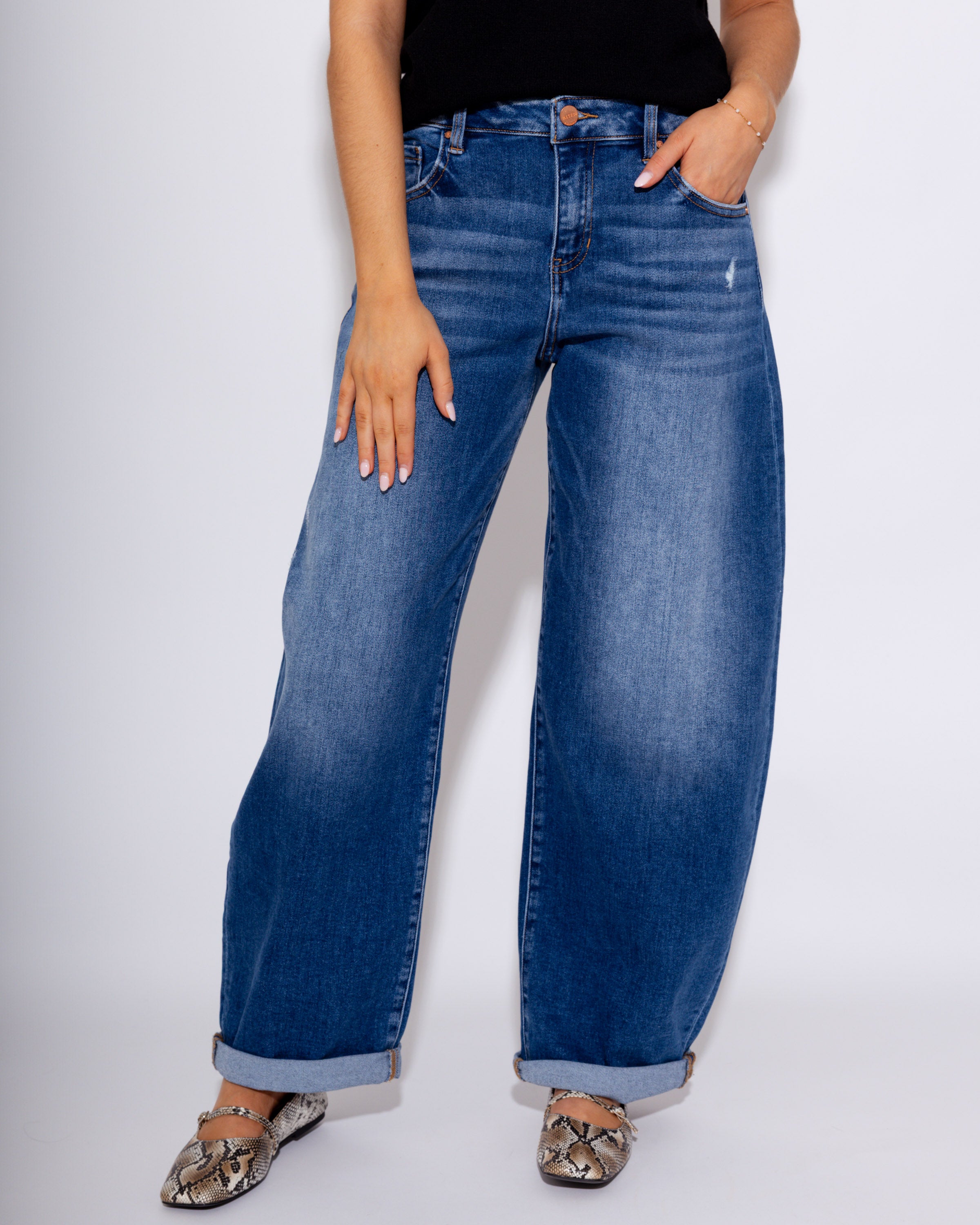 Mid Rise Barrel Double Roll Up Jeans in Dark