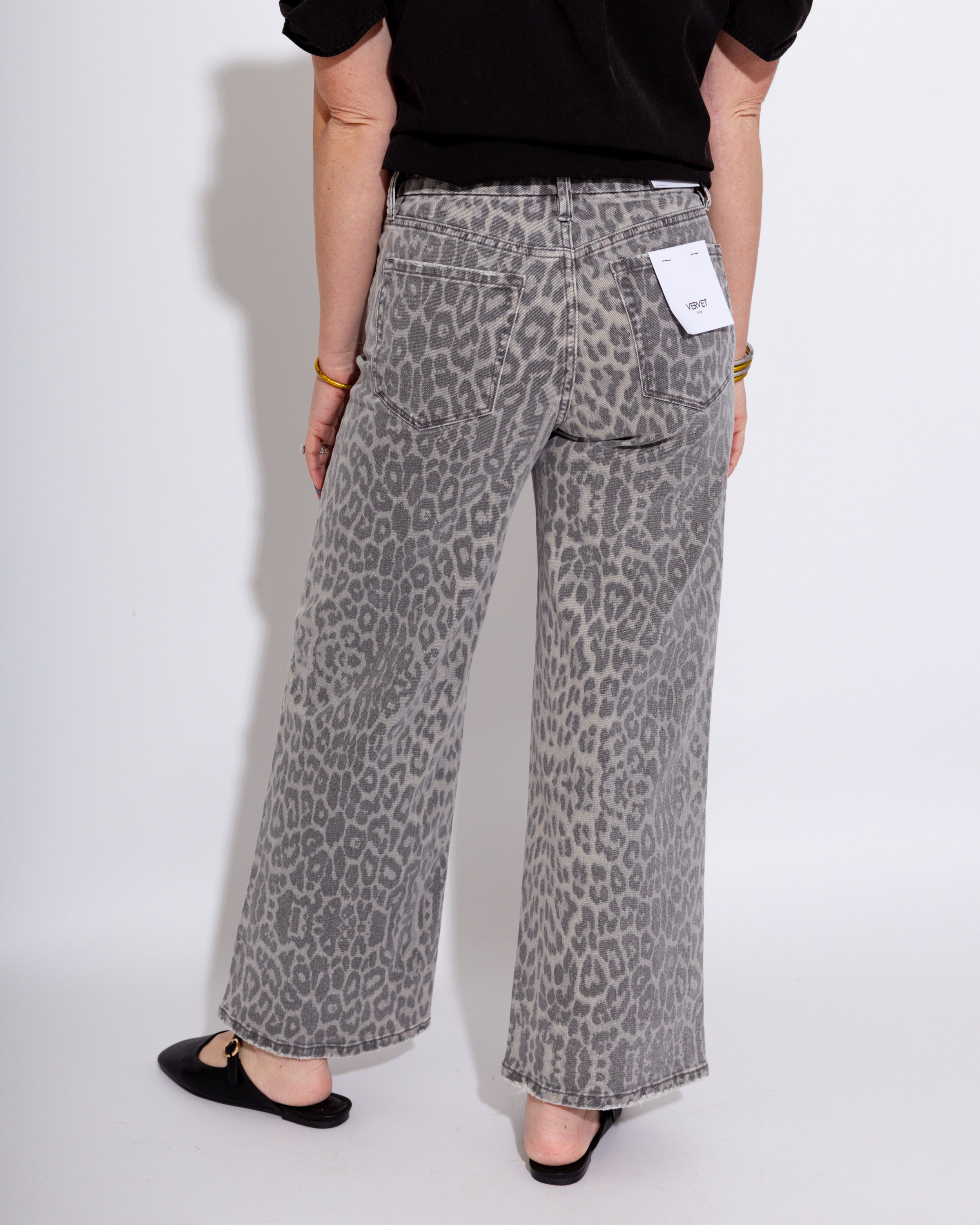Vervet | High Rise Wide Leg Grey Leopard Jeans