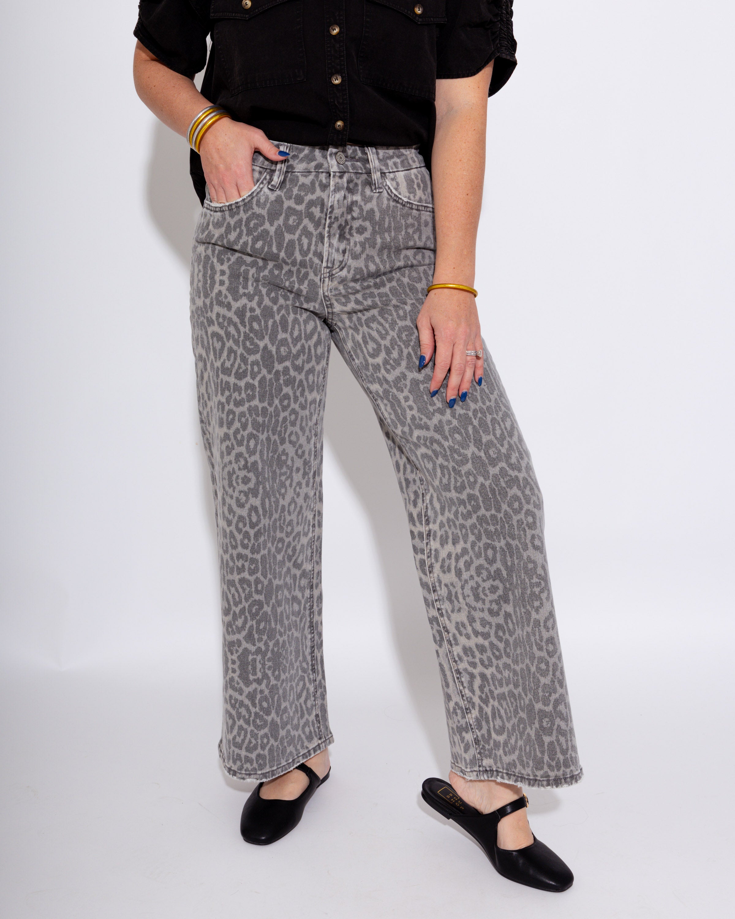 Vervet | High Rise Wide Leg Grey Leopard Jeans