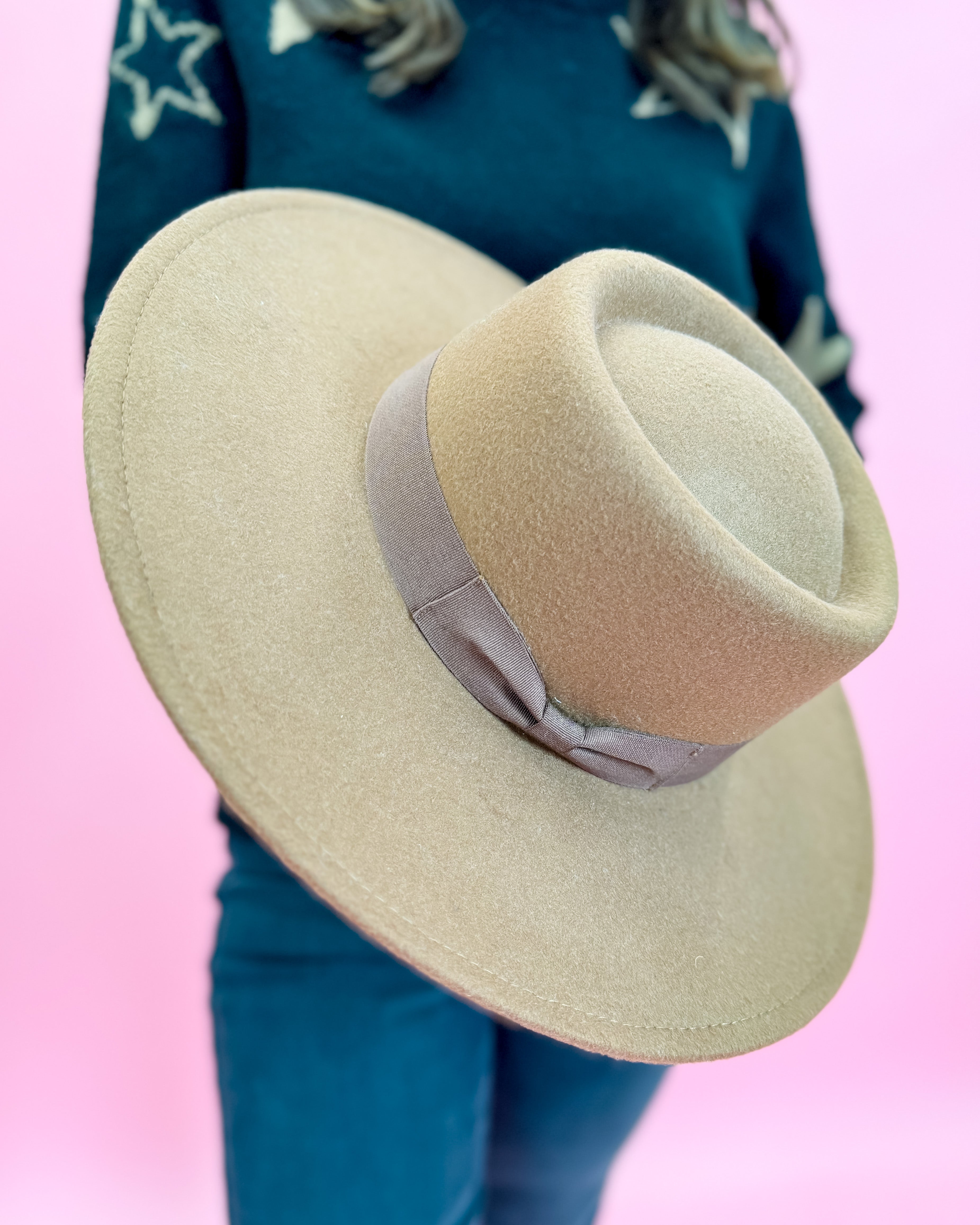 Smooth Soft Brown Bow Tie Brim Hat