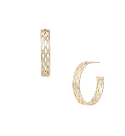 Graceful Hoop Earring in Gold