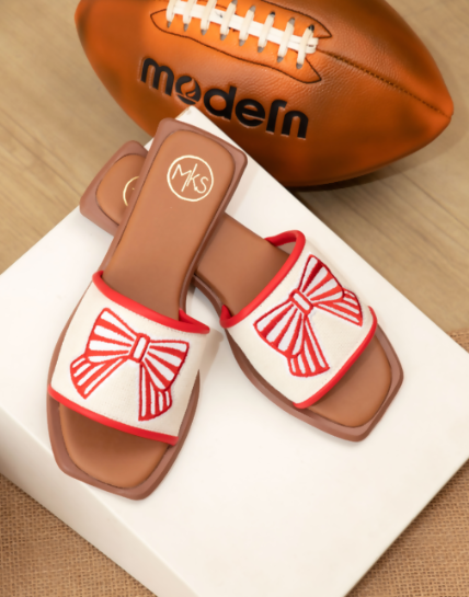 Sweet Step Bow Sandals in Red