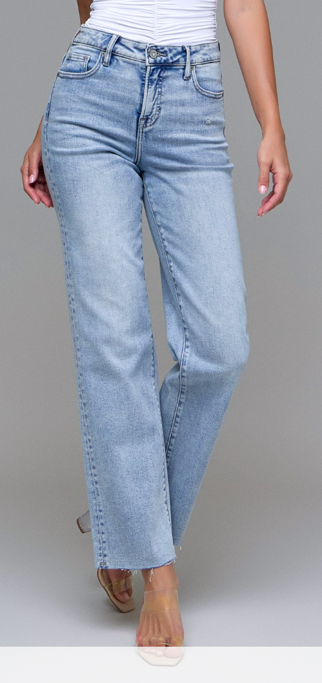 Ella Medium Light Classic Straight Jeans