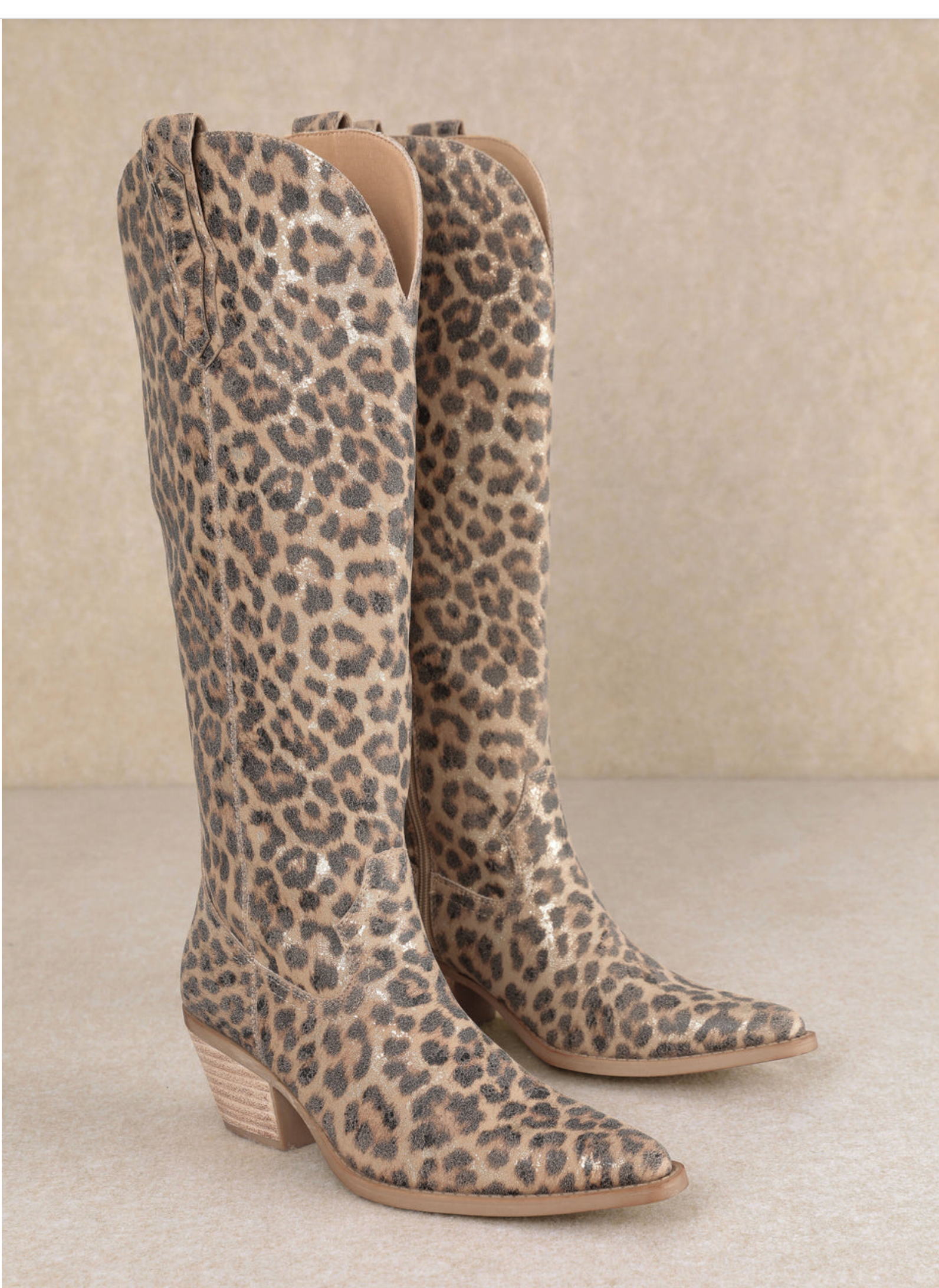 Tess Classic Western Boots in Leopard