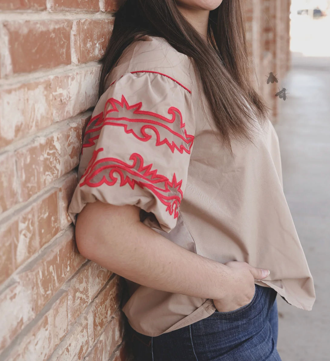 The Sweetwater Stitch Top in Dust